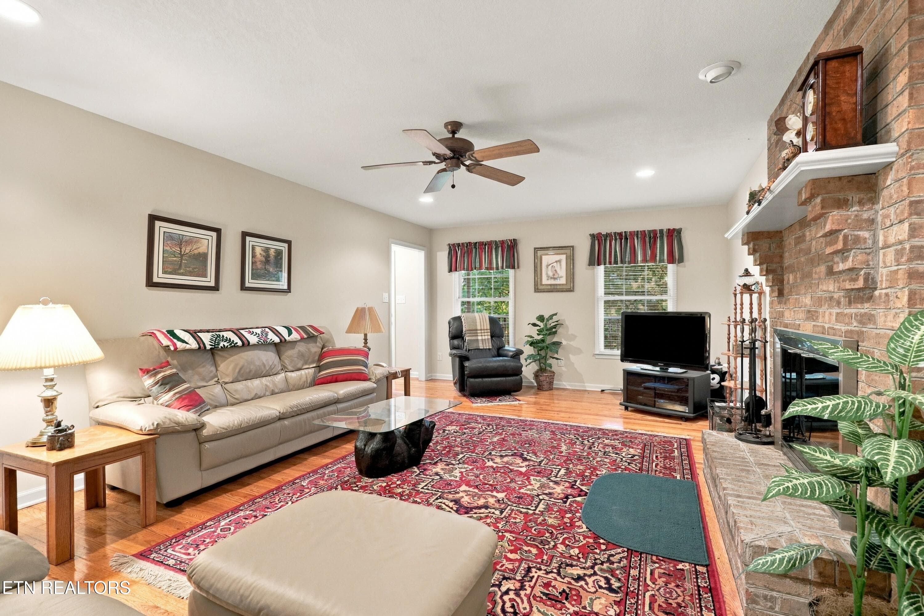 05-003_1I2A2945 - 521 Jefferson Rd, Gatlinburg, TN 37738