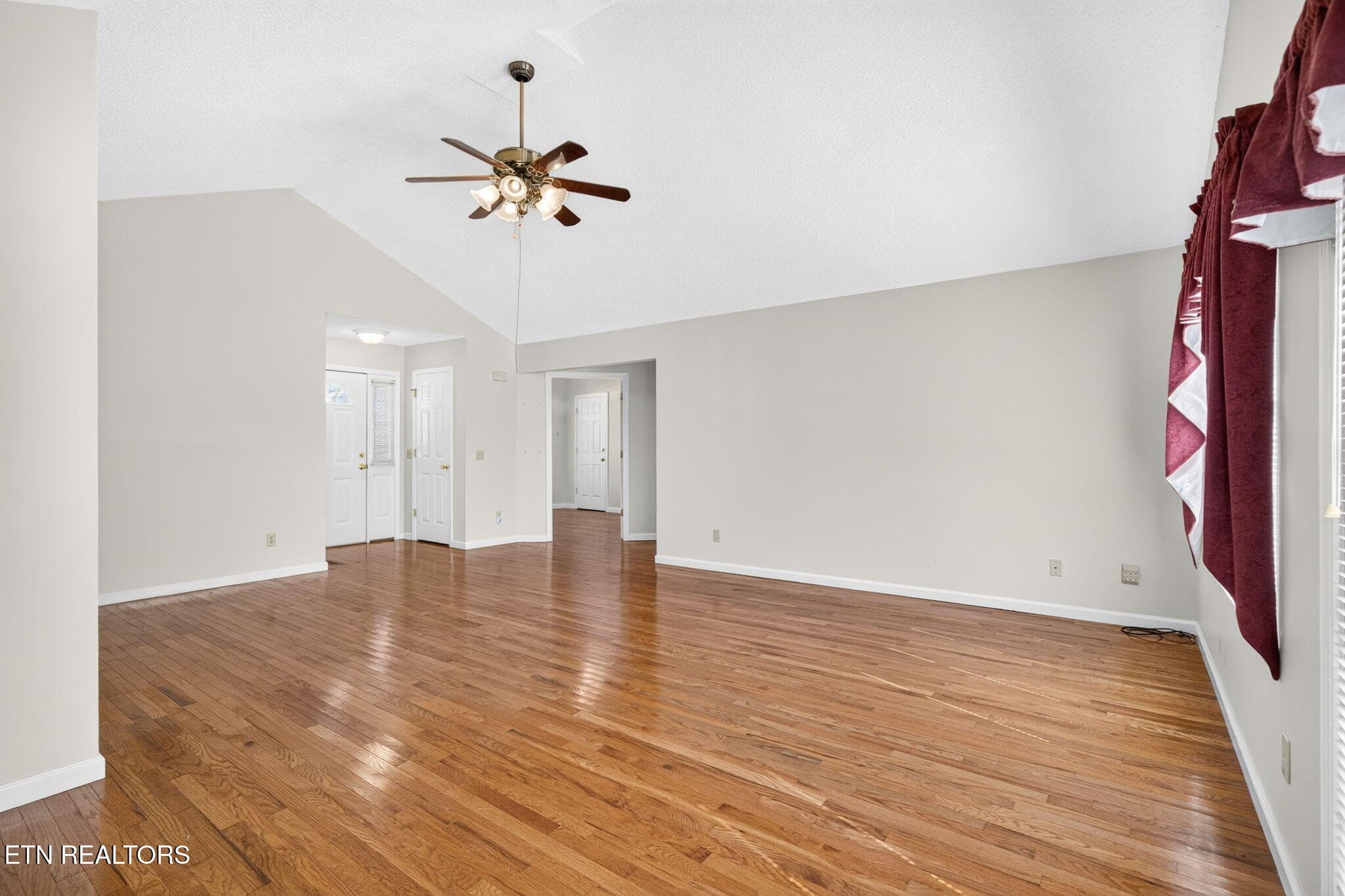 15-web-or-mls-57 Clover Ln_076_TNPC - 57 Clover Lane, Crossville, TN 38555, Crossville