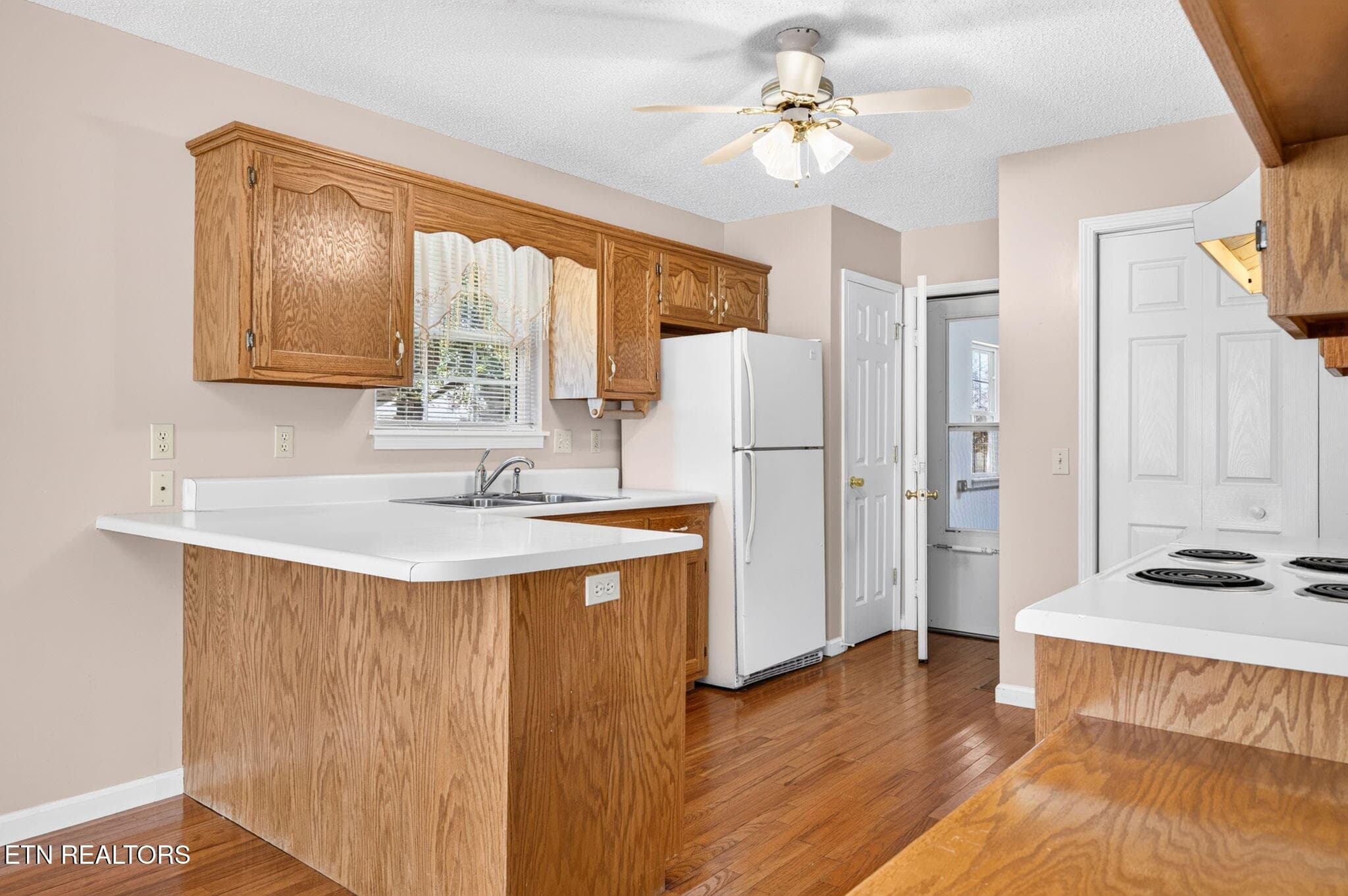 18-web-or-mls-57 Clover Ln_091_TNPC - 57 Clover Lane, Crossville, TN 38555, Crossville