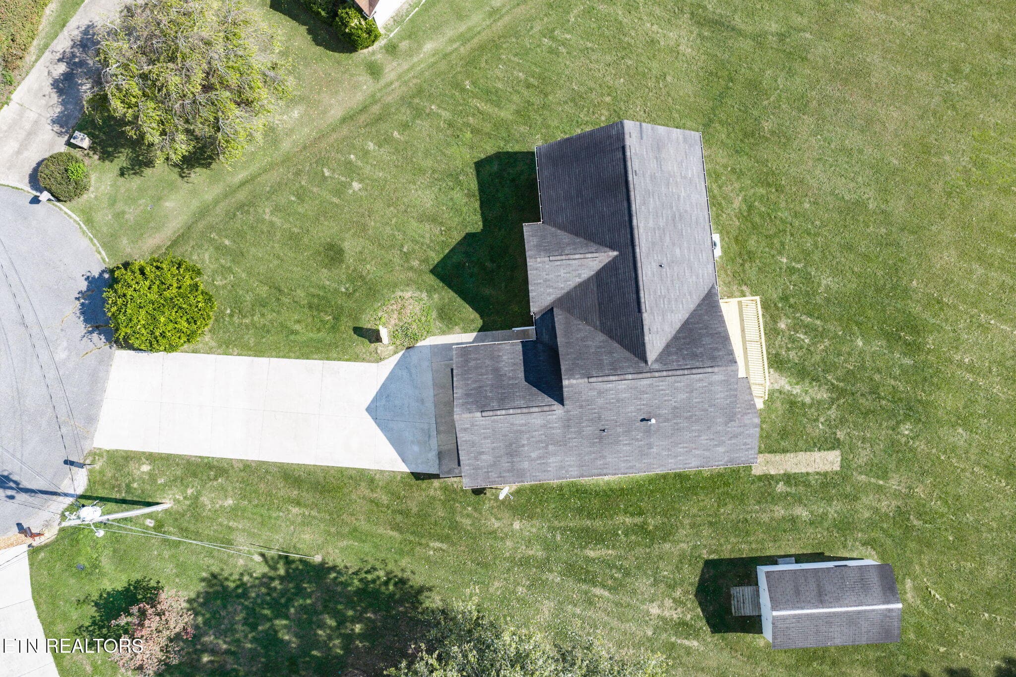 35-web-or-mls-57 Clover Ln_176_TNPC - 57 Clover Lane, Crossville, TN 38555, Crossville