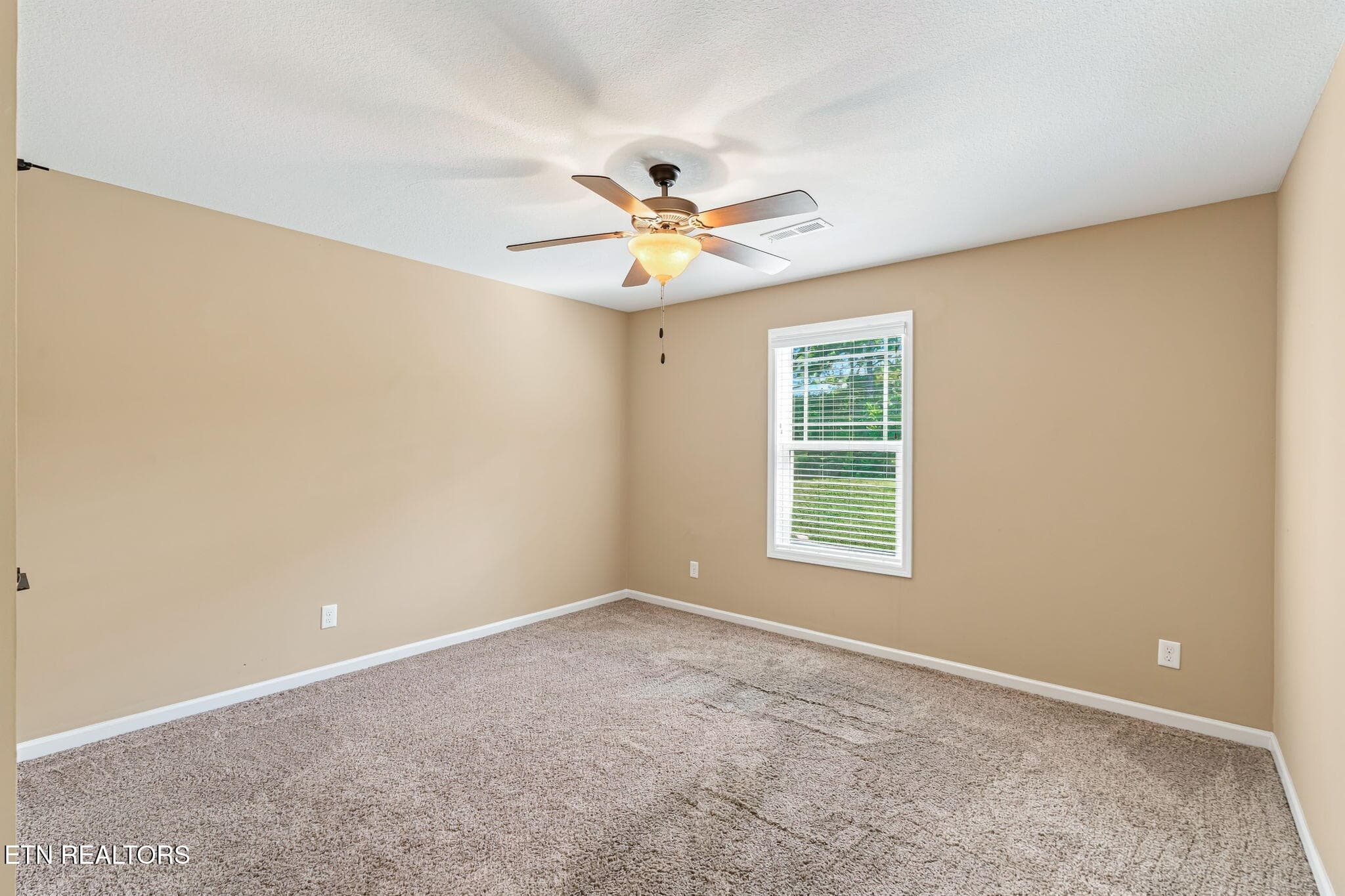33-web-or-mls-3020 Spencer Ridge-20 - 3020 Spencer Ridge Lane, Knoxville, TN 37931