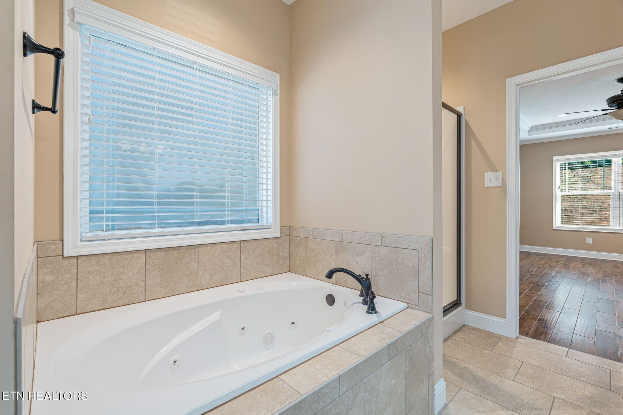 24-web-or-mls-3020 Spencer Ridge-13 - 3020 Spencer Ridge Lane, Knoxville, TN 37931