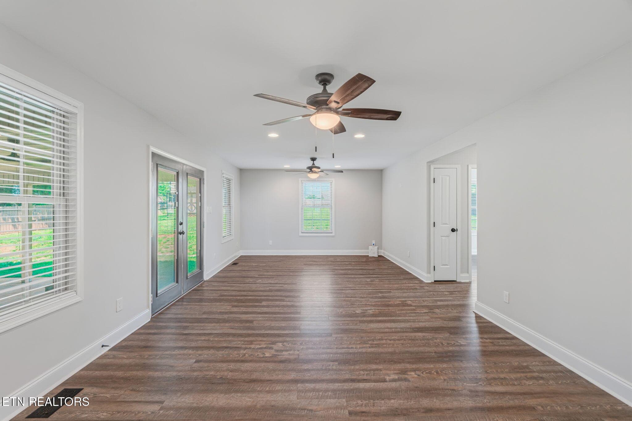 18-web-or-mls-5126 Gregory Road-10 - 5126 Gregory Rd, Greenback, TN 37742