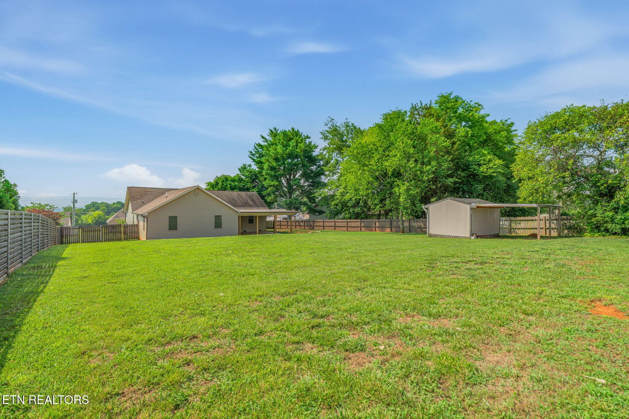 43-web-or-mls-5126 Gregory Road-35 - 5126 Gregory Rd, Greenback, TN 37742