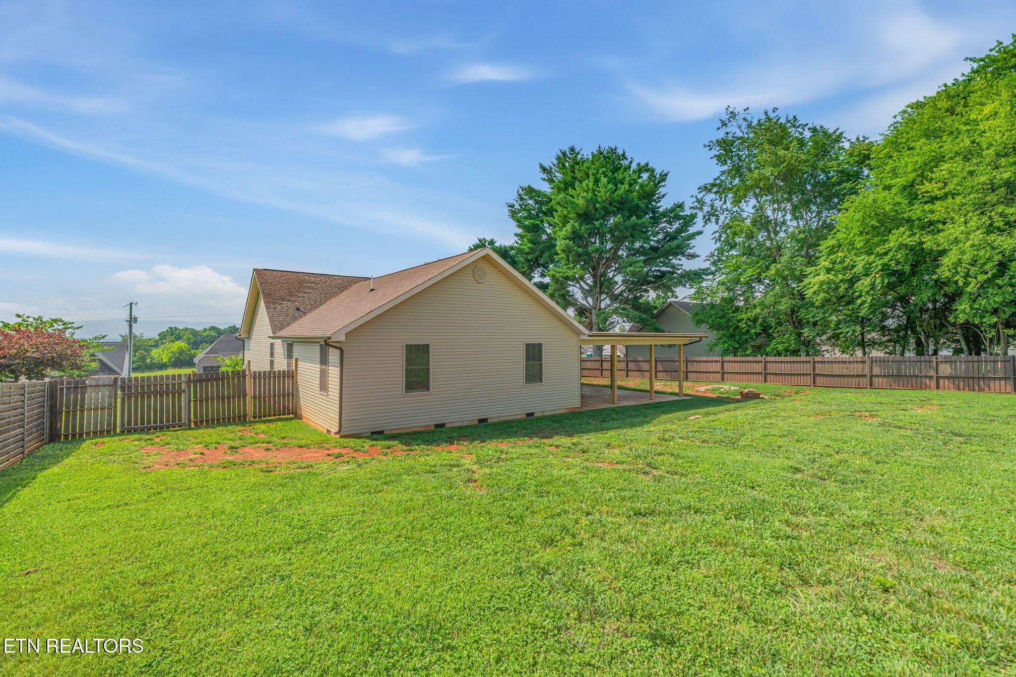 44-web-or-mls-5126 Gregory Road-36 - 5126 Gregory Rd, Greenback, TN 37742