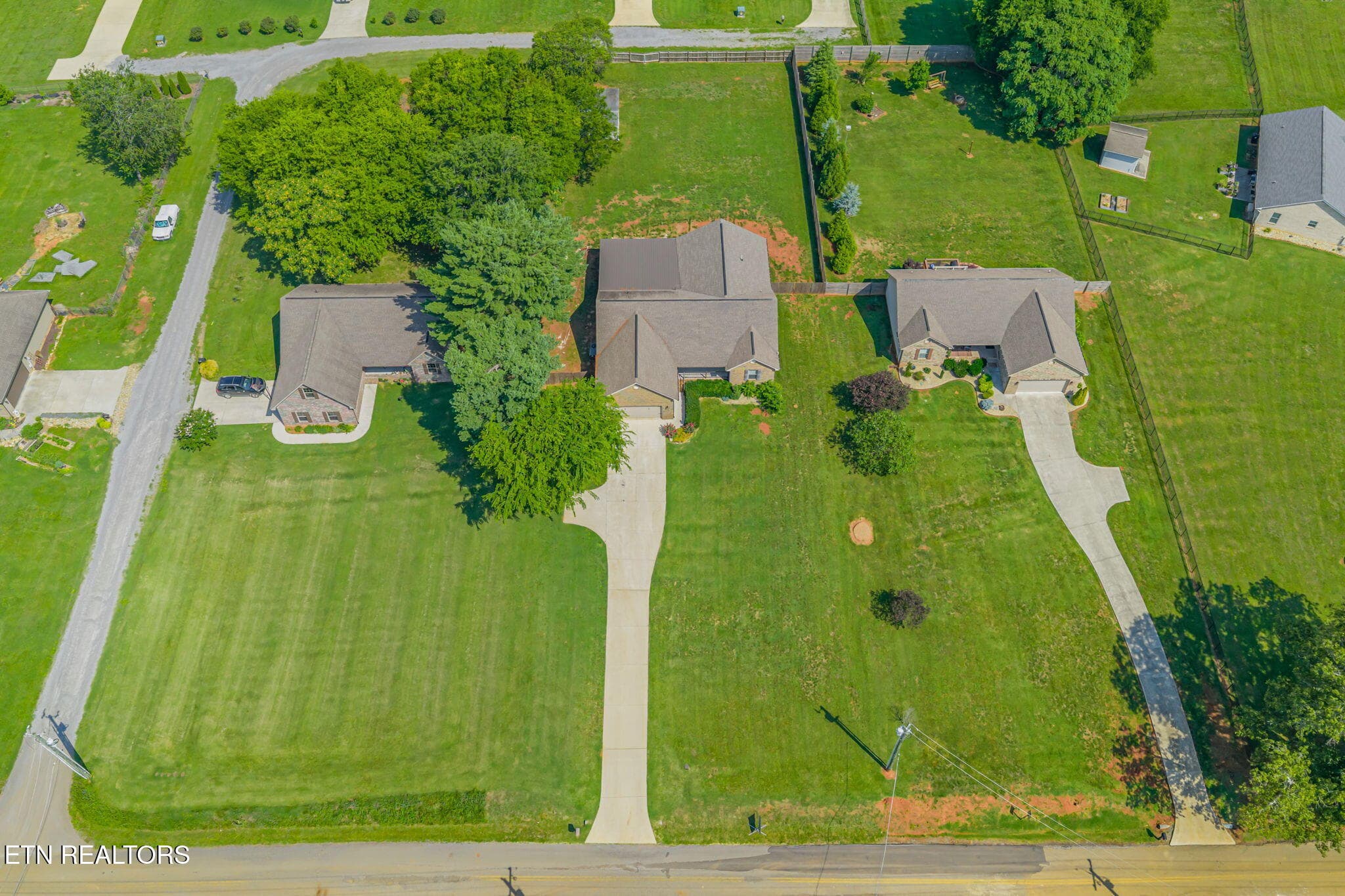 48-web-or-mls-5126 Gregory Road-48 - 5126 Gregory Rd, Greenback, TN 37742