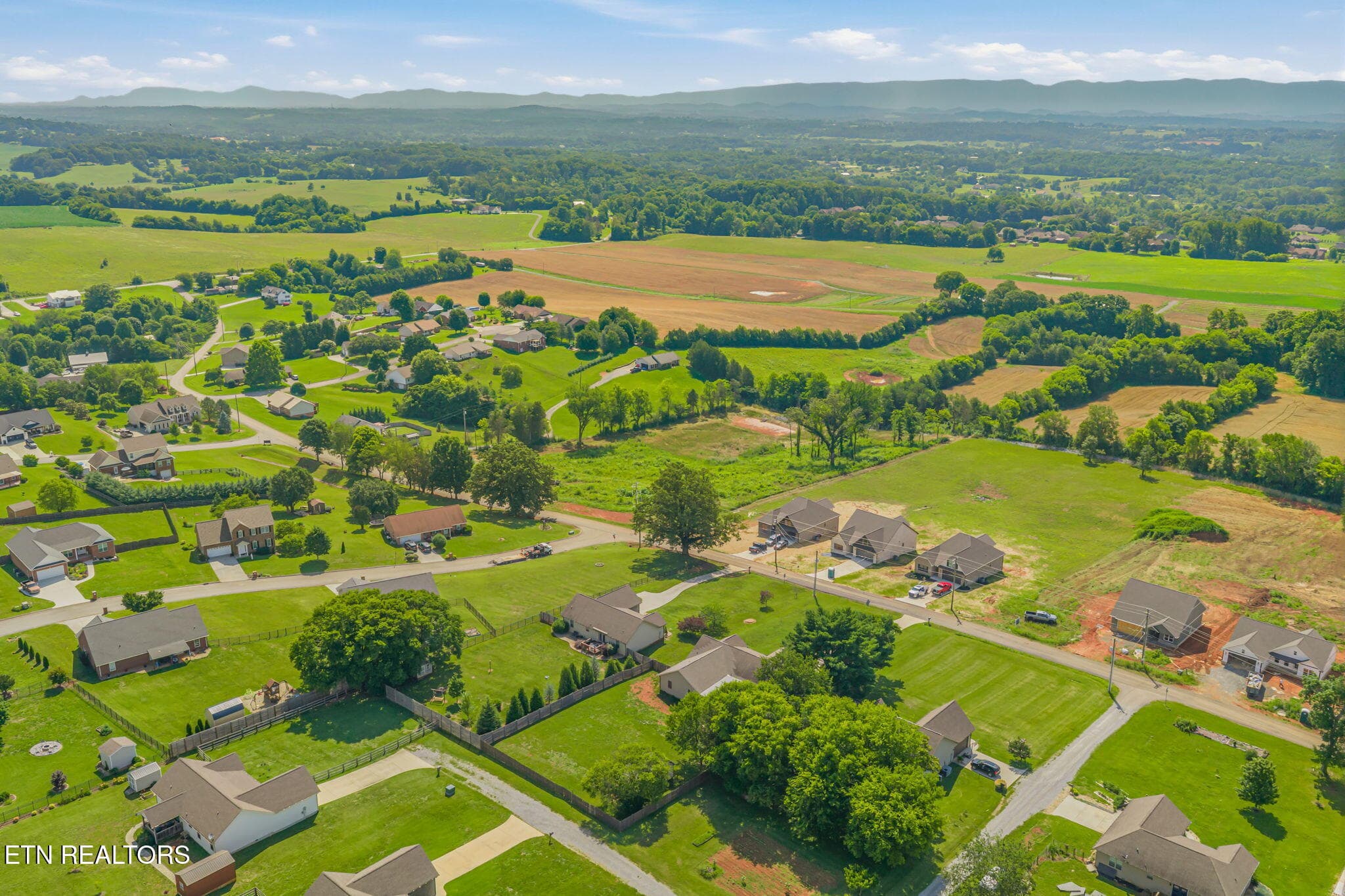 52-web-or-mls-5126 Gregory Road-52 - 5126 Gregory Rd, Greenback, TN 37742