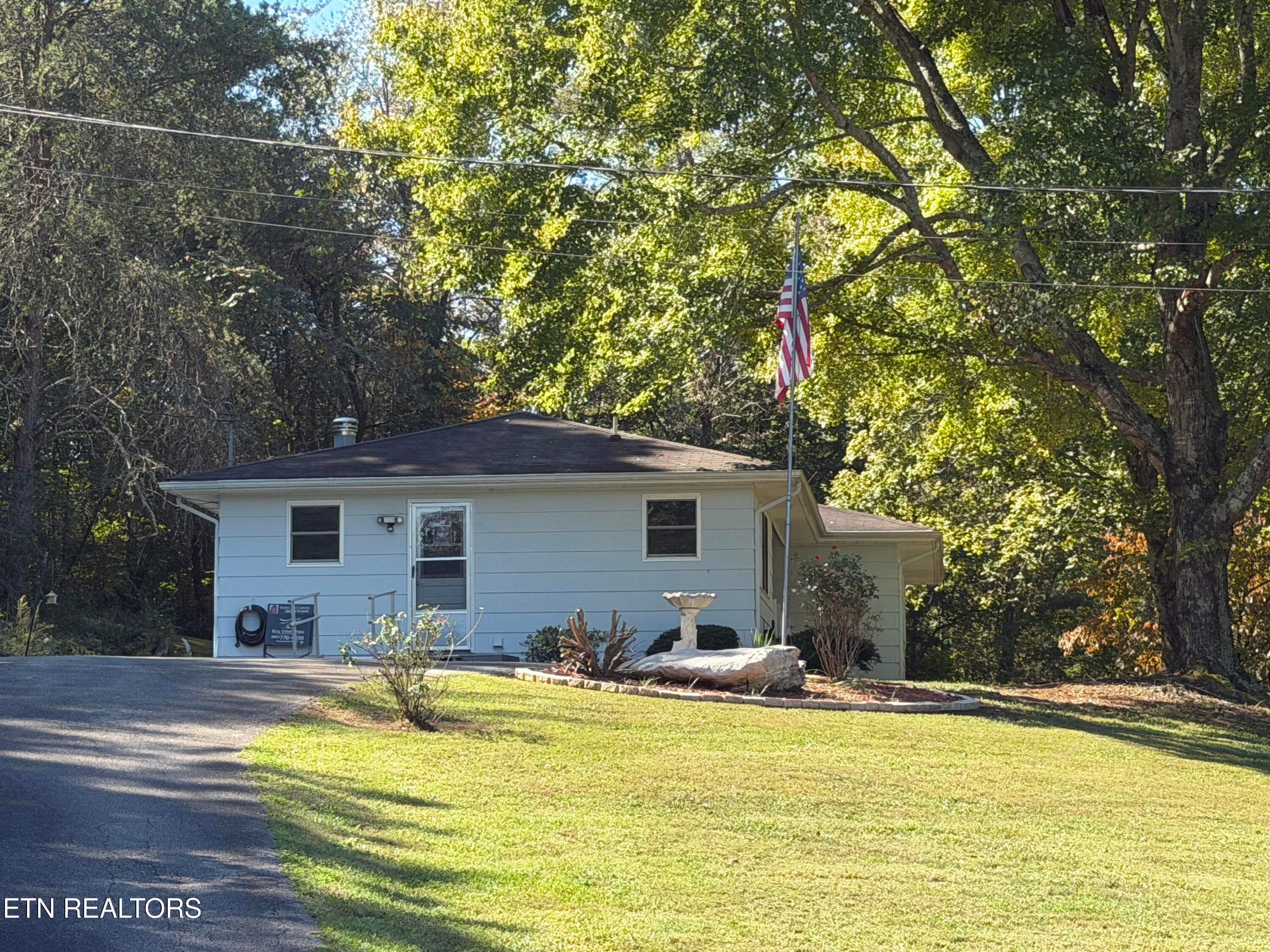 IMG_5836 - 113 East Drive, Parrottsville, TN 37843