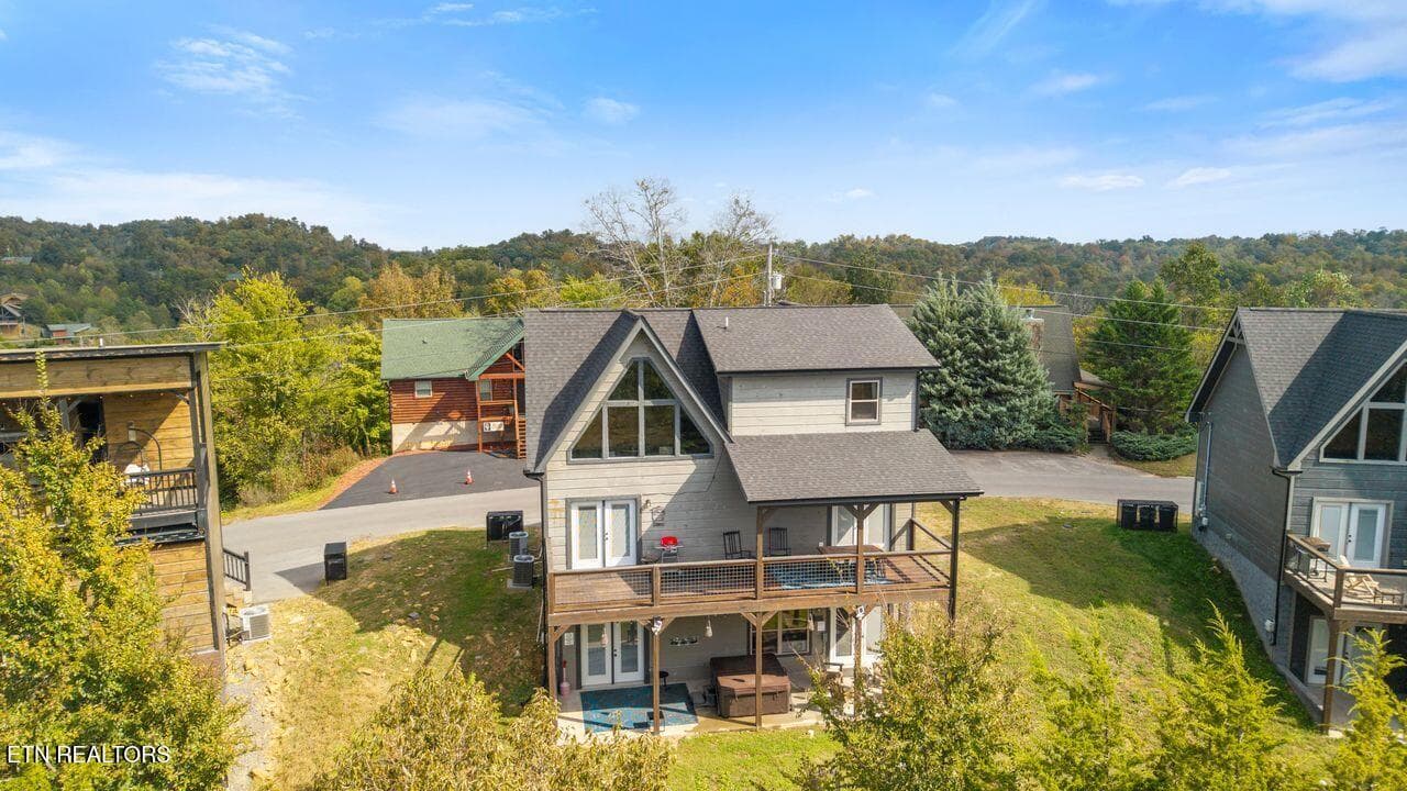 3 - 2053 Eagle Feather Drive, Sevierville, TN 37876