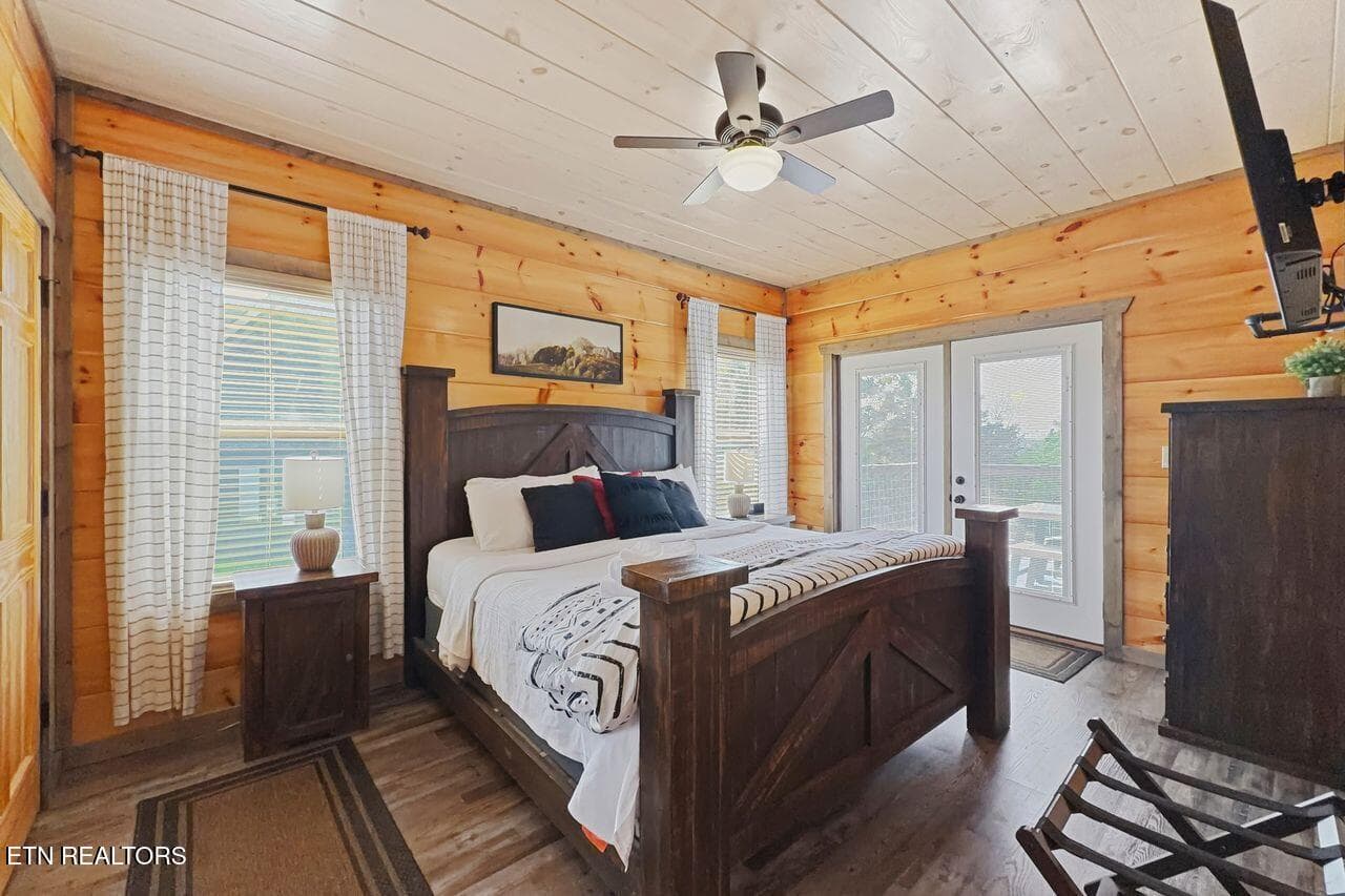 9A - 2053 Eagle Feather Drive, Sevierville, TN 37876