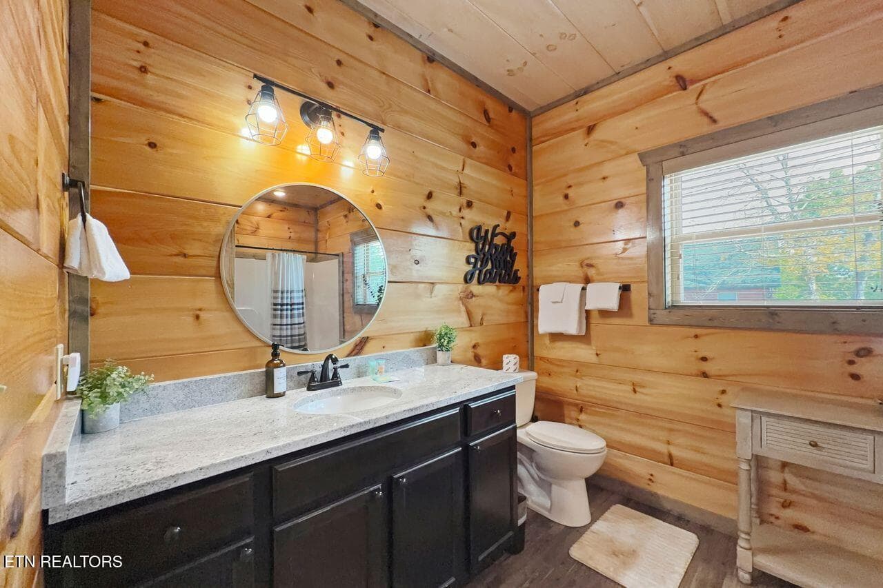 9X - 2053 Eagle Feather Drive, Sevierville, TN 37876