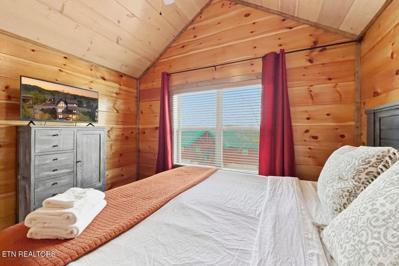 11A - 2053 Eagle Feather Drive, Sevierville, TN 37876