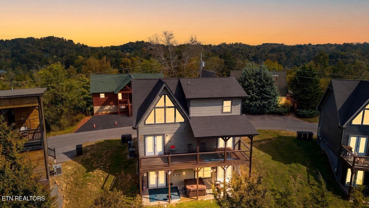 30 - 2053 Eagle Feather Drive, Sevierville, TN 37876