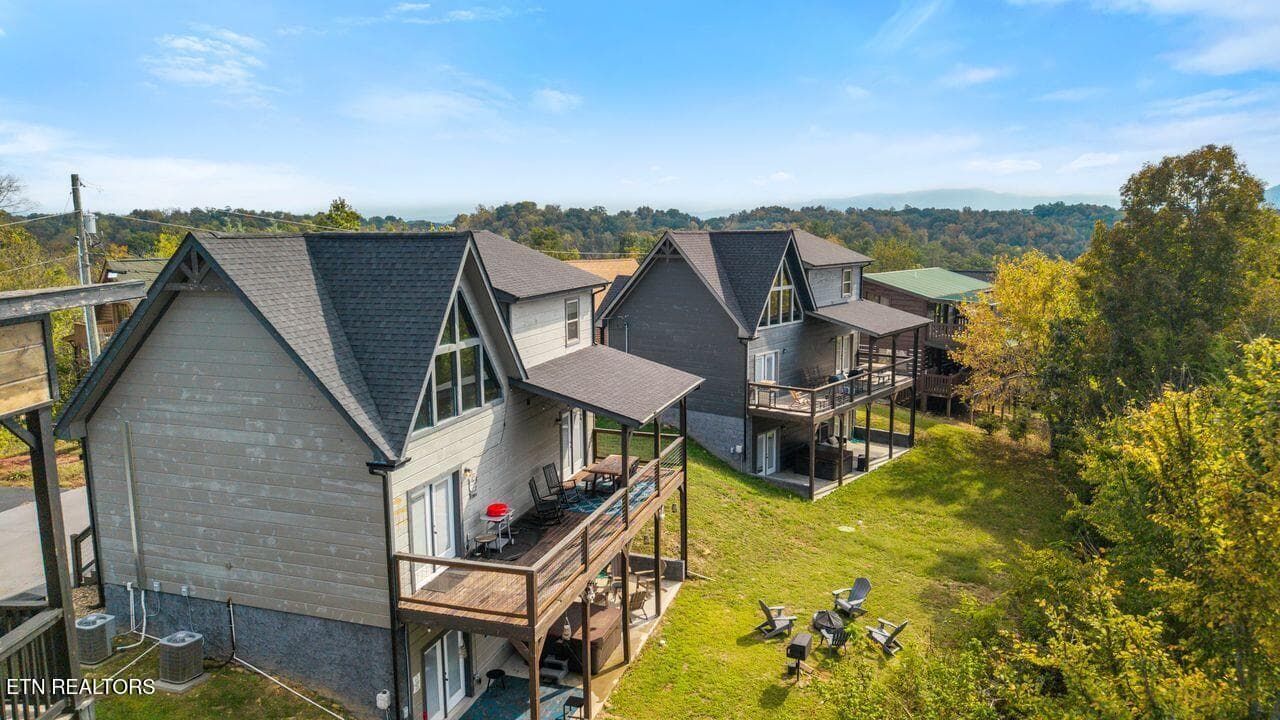 31 - 2053 Eagle Feather Drive, Sevierville, TN 37876
