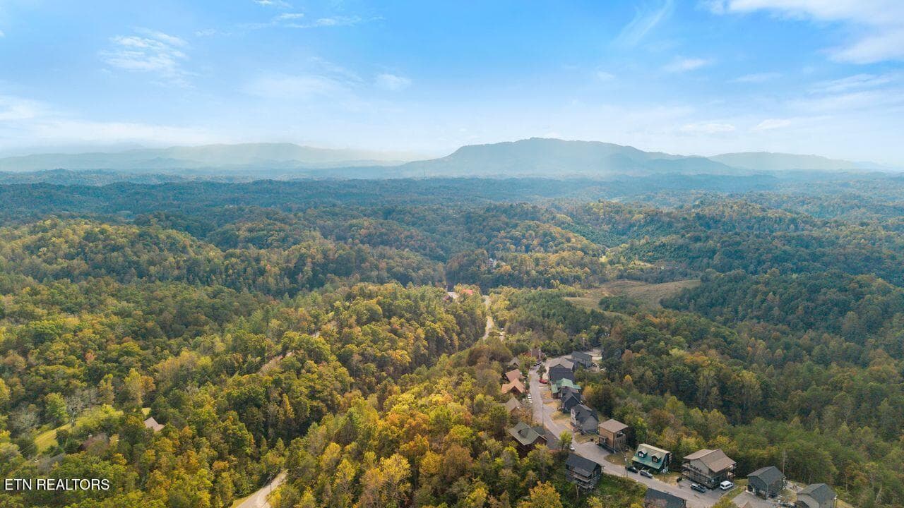 34 - 2053 Eagle Feather Drive, Sevierville, TN 37876