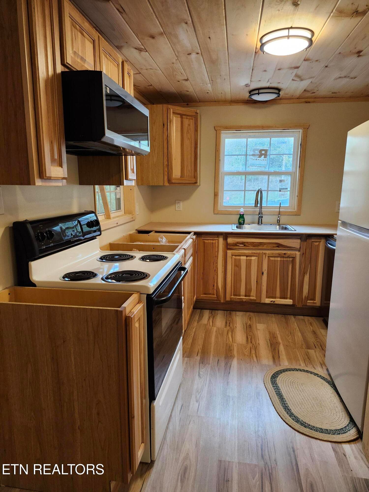 20261017_143348 - 4121 S Boogertown Rd, Pigeon Forge, TN 37876