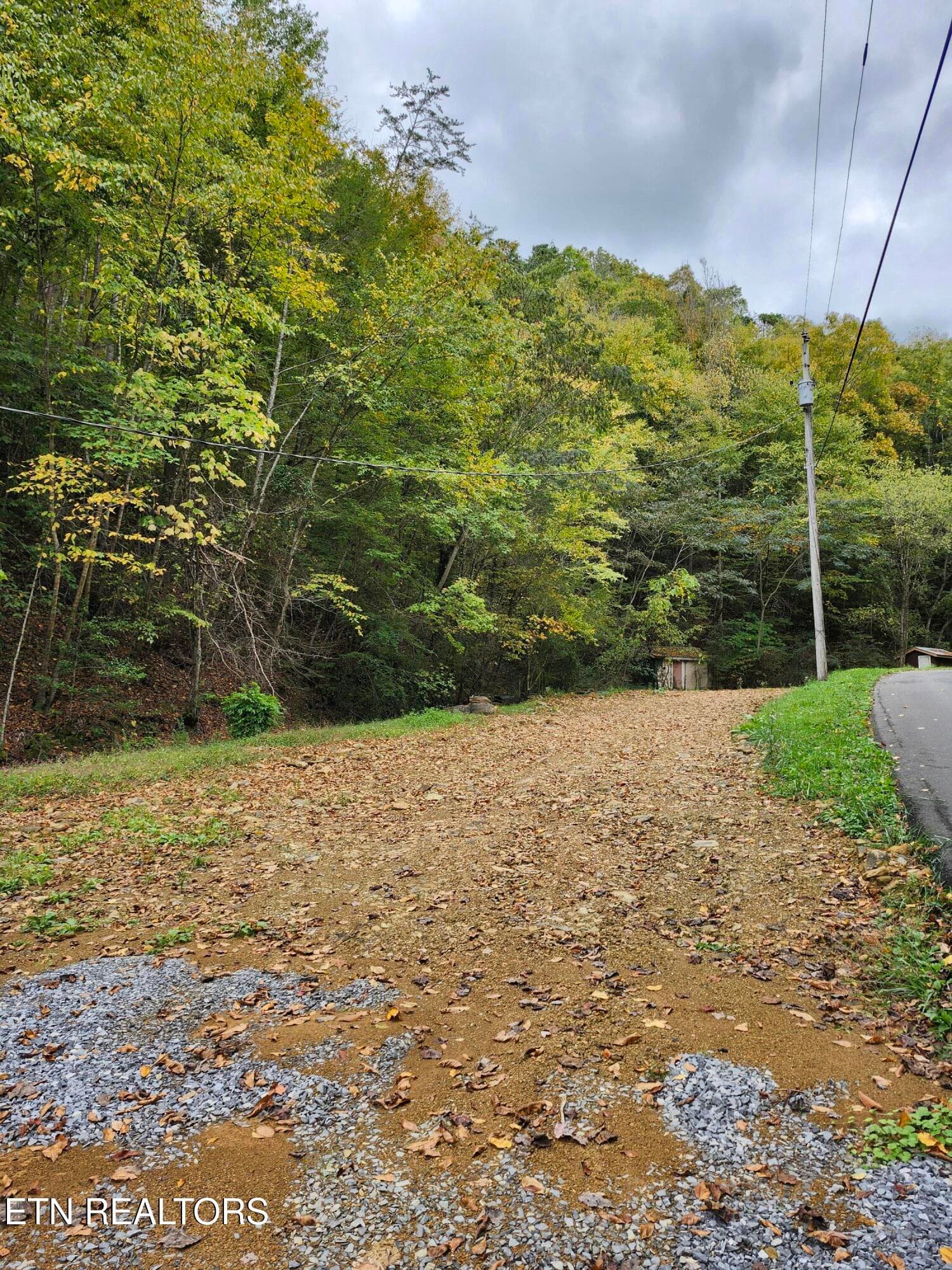 20261017_143132 - 4121 S Boogertown Rd, Pigeon Forge, TN 37876