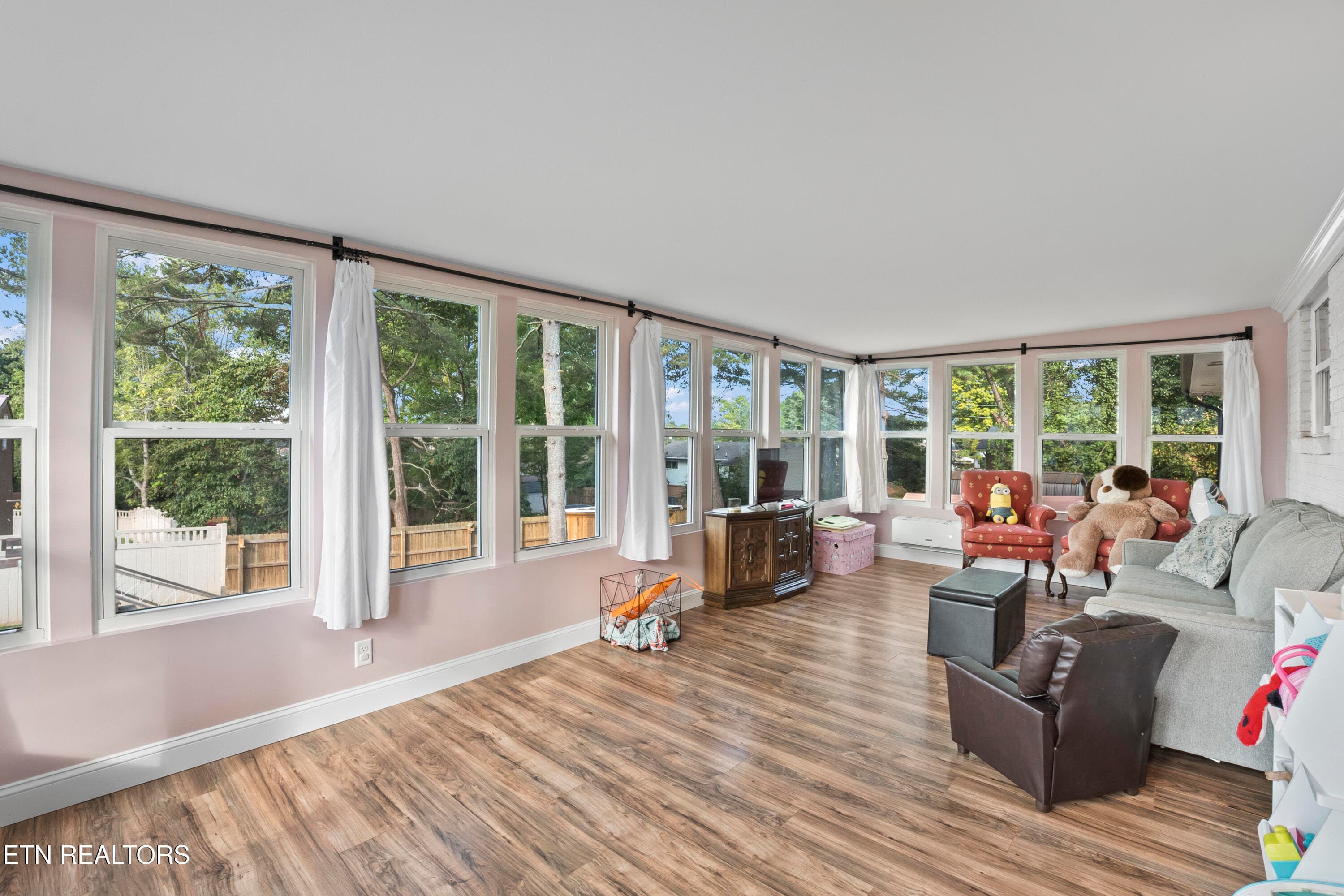 11'8"x23 Sunroom! - 7533 Oaken Drive, Knoxville, TN 37938