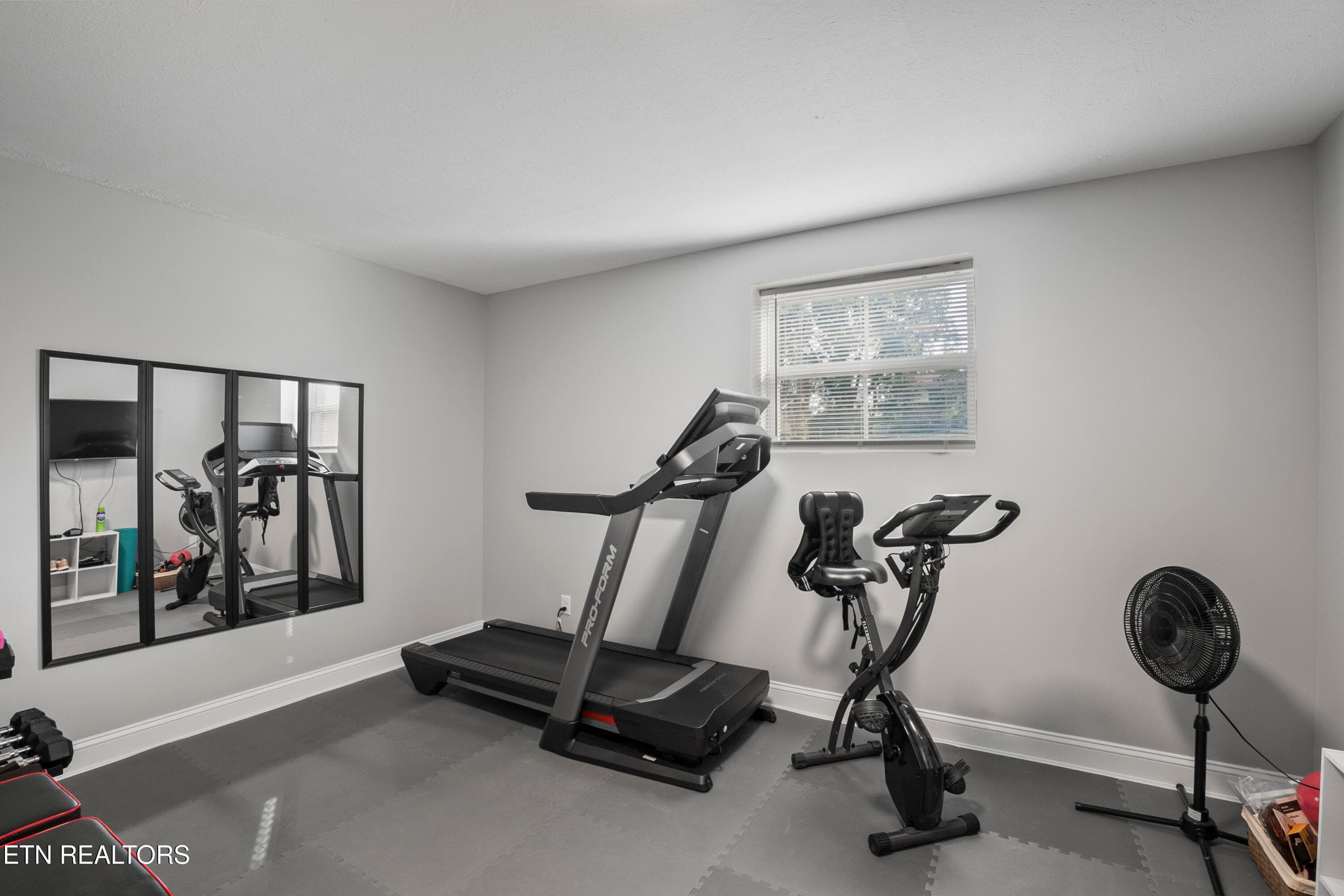 Office/Flex room - 7533 Oaken Drive, Knoxville, TN 37938