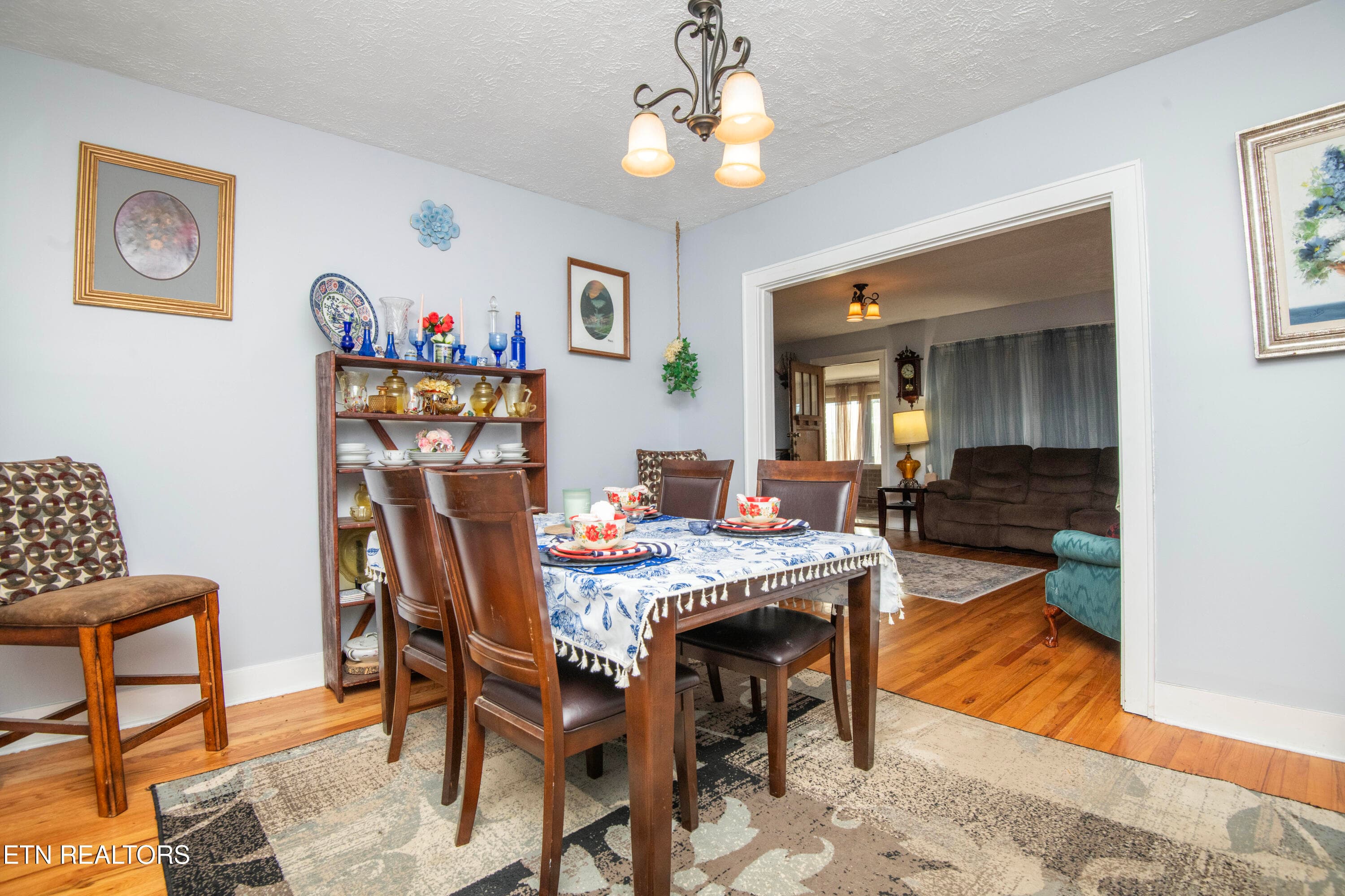dining 2 - 8507 Old Rutledge Pike, Knoxville, TN 37924