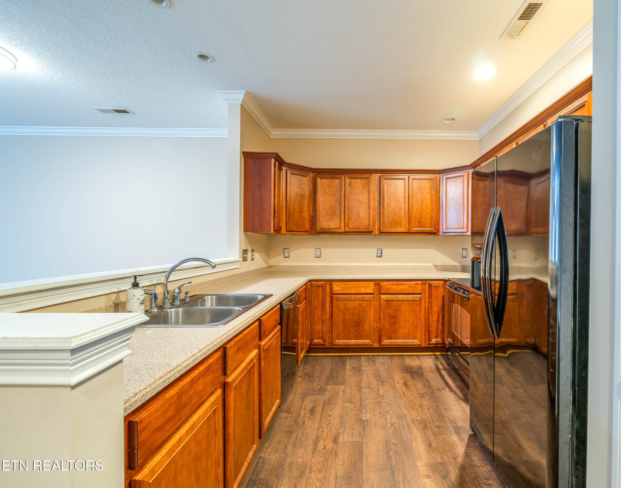 Kitchen - 7032 Pemmbrooke Shire Lane, Knoxville, TN 37909
