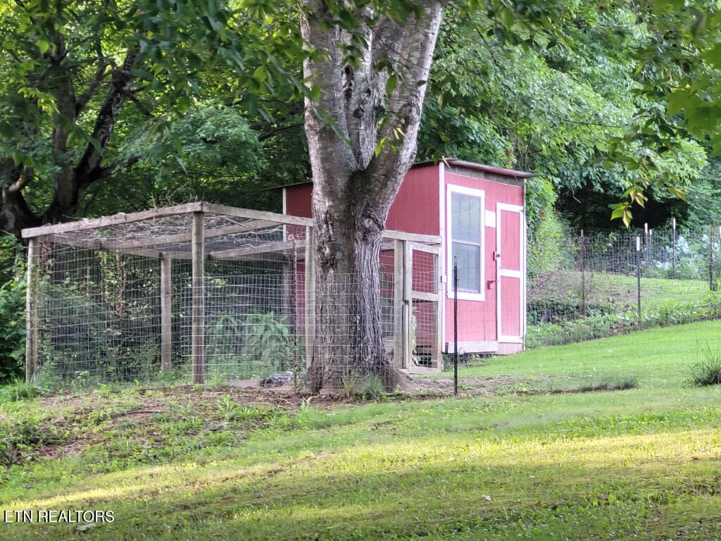 3381-Upper-Caney-Valley-Road-17 - 3381 Upper Caney Valley Rd, Tazewell, TN 37879