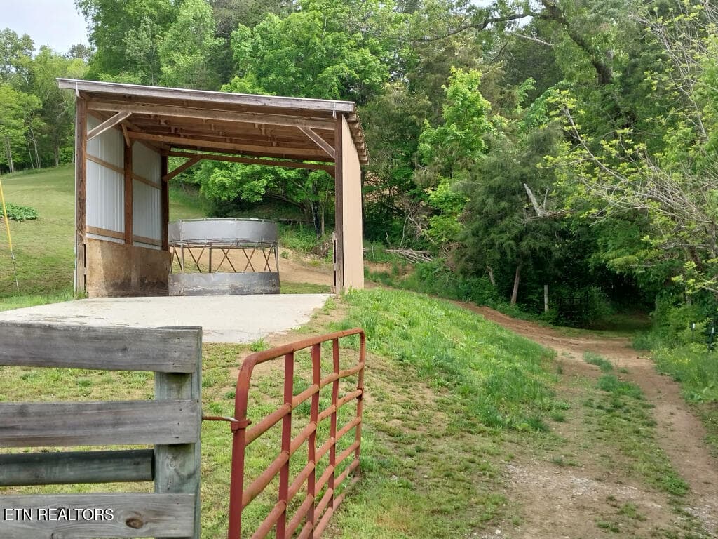 3381-Upper-Caney-Valley-Road-18 - 3381 Upper Caney Valley Rd, Tazewell, TN 37879