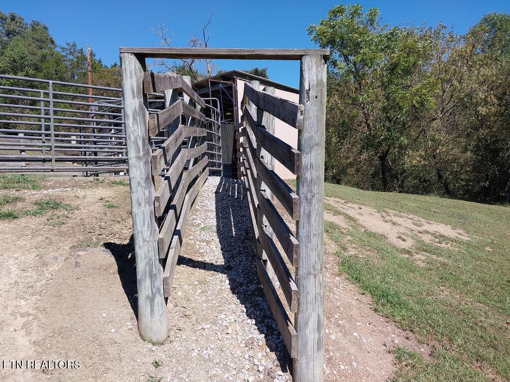 3381-Upper-Caney-Valley-Road-22 - 3381 Upper Caney Valley Rd, Tazewell, TN 37879
