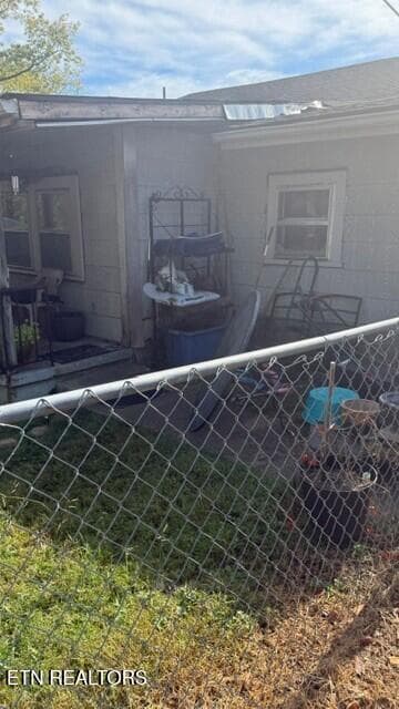 Back 1 - 1535 Delaware Ave, Knoxville, TN 37921