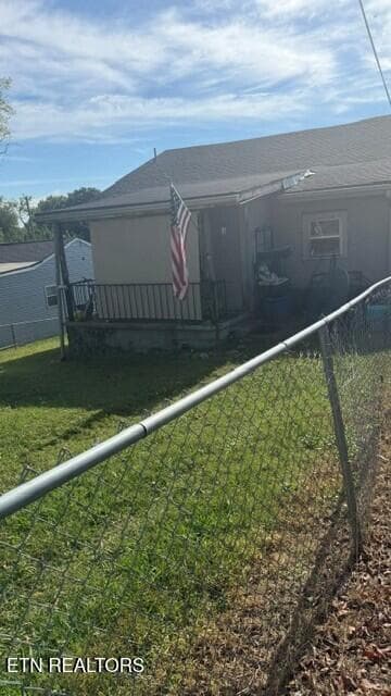 Back Porch 1 - 1535 Delaware Ave, Knoxville, TN 37921
