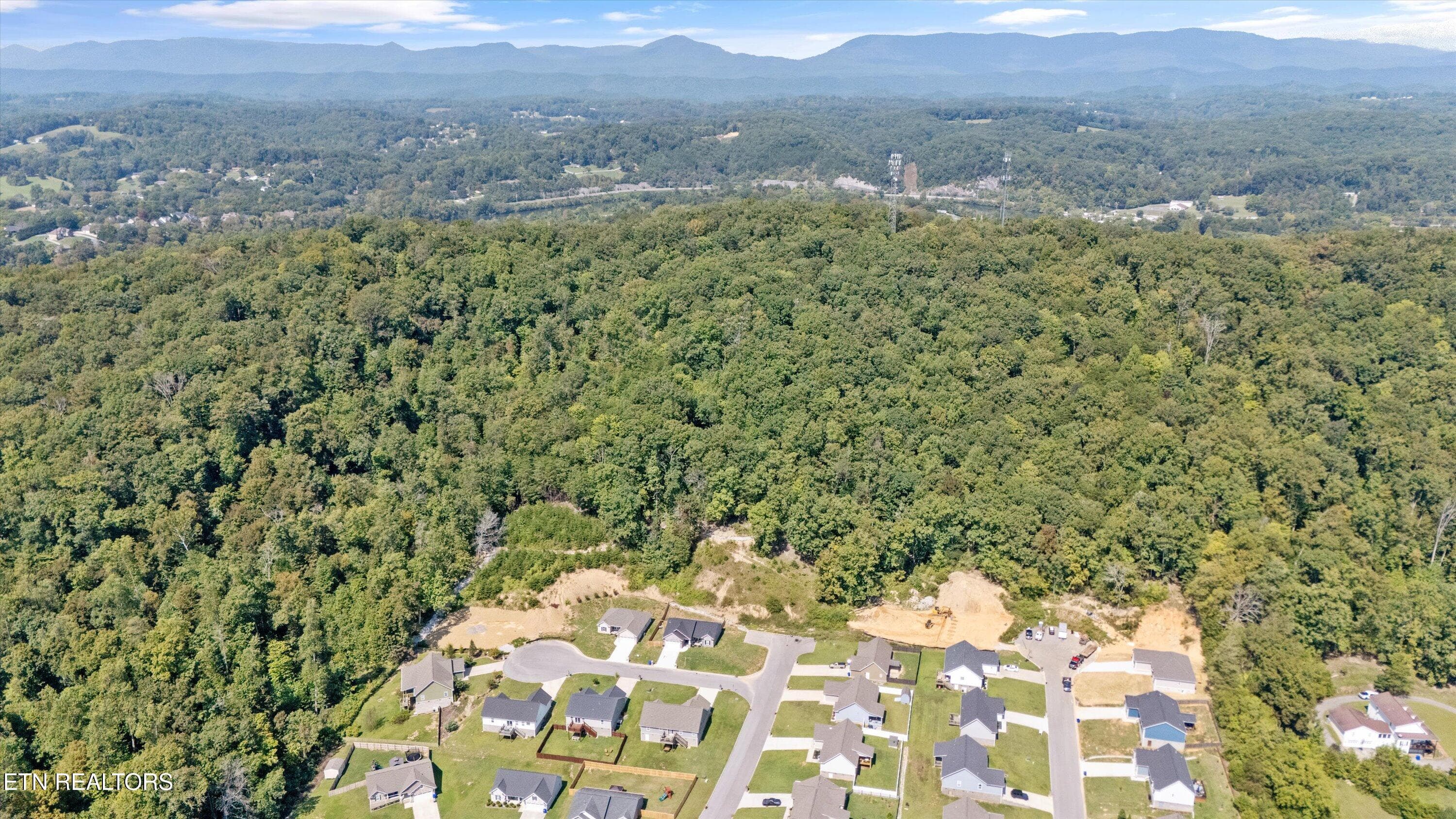 01-211 Jason Hovater Wy-11 - 211 Jason Hovater Way, Clinton, TN 37716