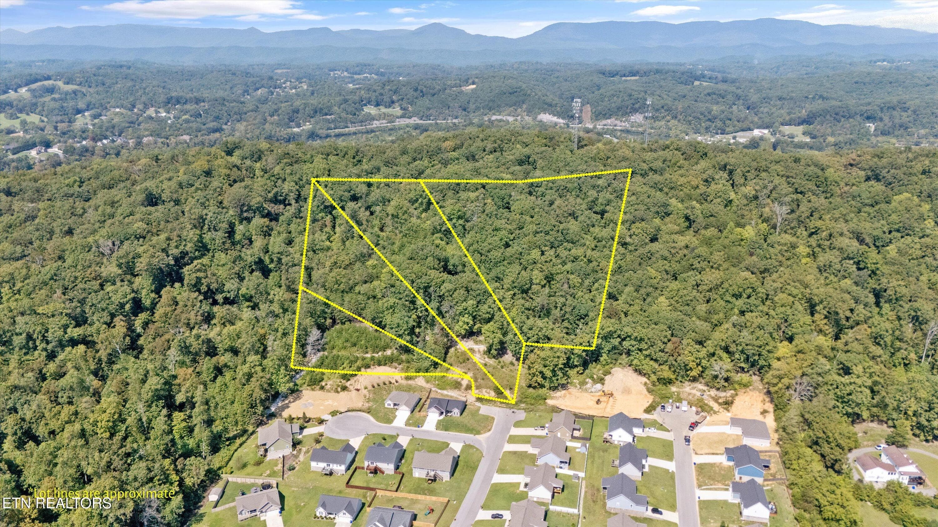 15-211 Jason Hovater Wy-11 (2) - 211 Jason Hovater Way, Clinton, TN 37716