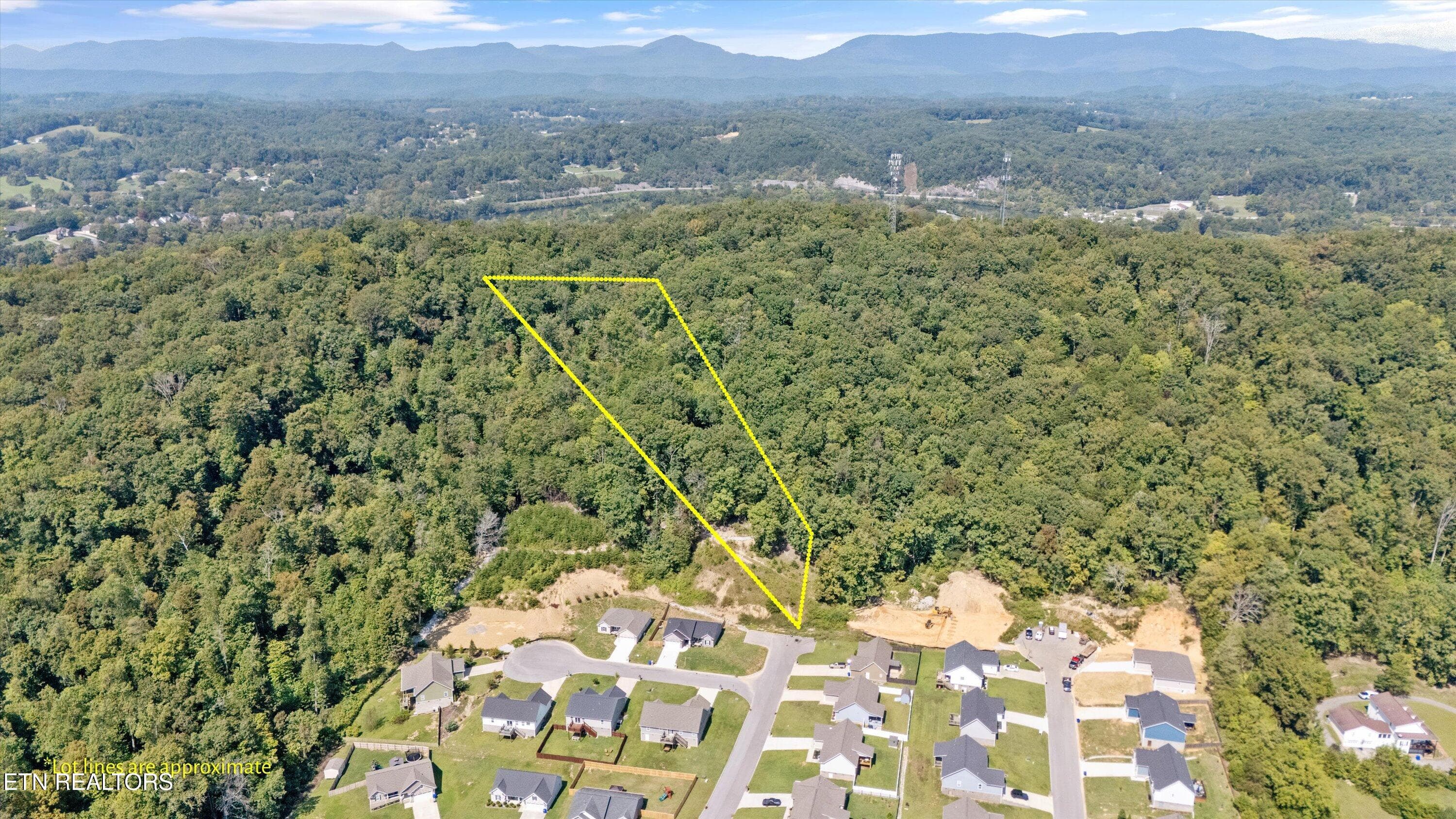 17-211 Jason Hovater Wy-11 (2) - 211 Jason Hovater Way, Clinton, TN 37716