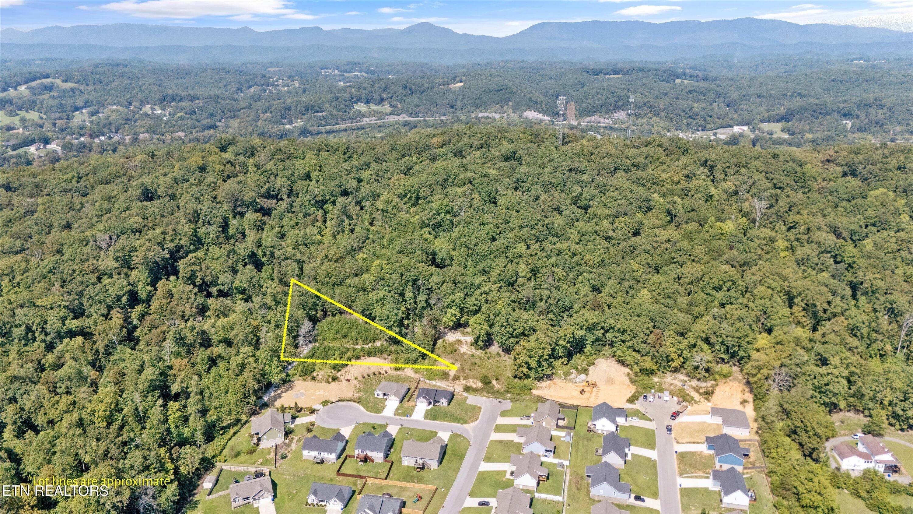 19-211 Jason Hovater Wy-11 (2) - 211 Jason Hovater Way, Clinton, TN 37716