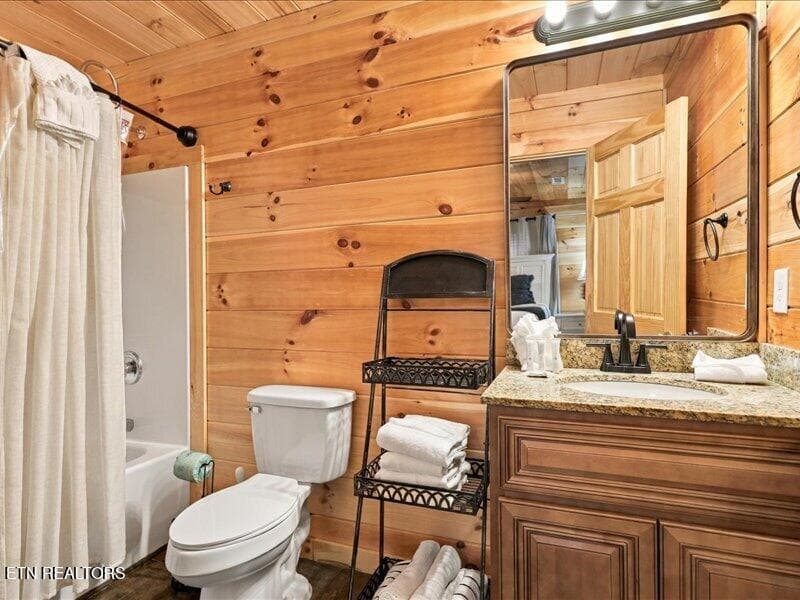 20-024_1I2A2827 - 527 Golf Rd, Pigeon Forge, TN 37863