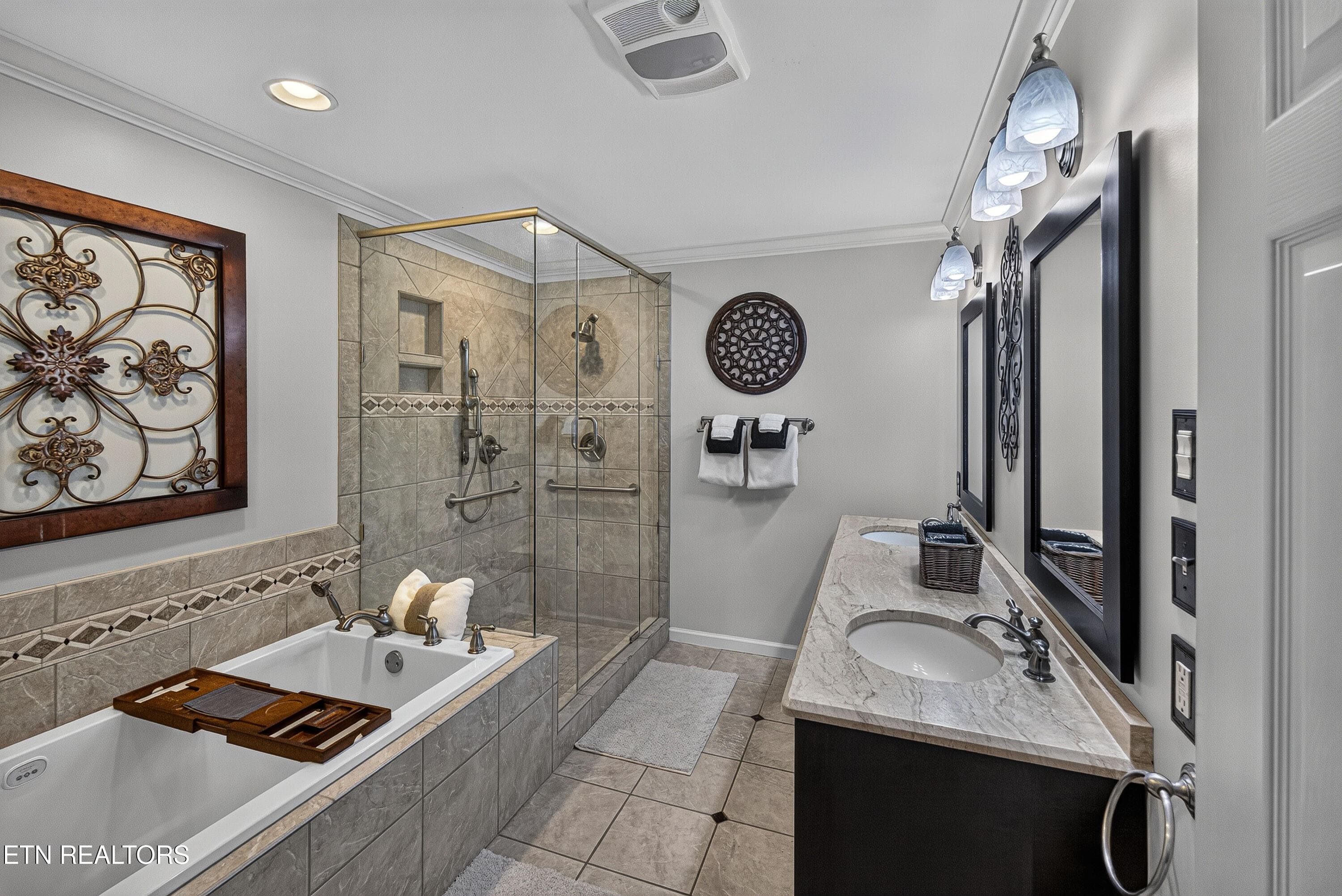 F3_L40A9535 - 935 Ethans Glen Drive, Knoxville, TN 37923