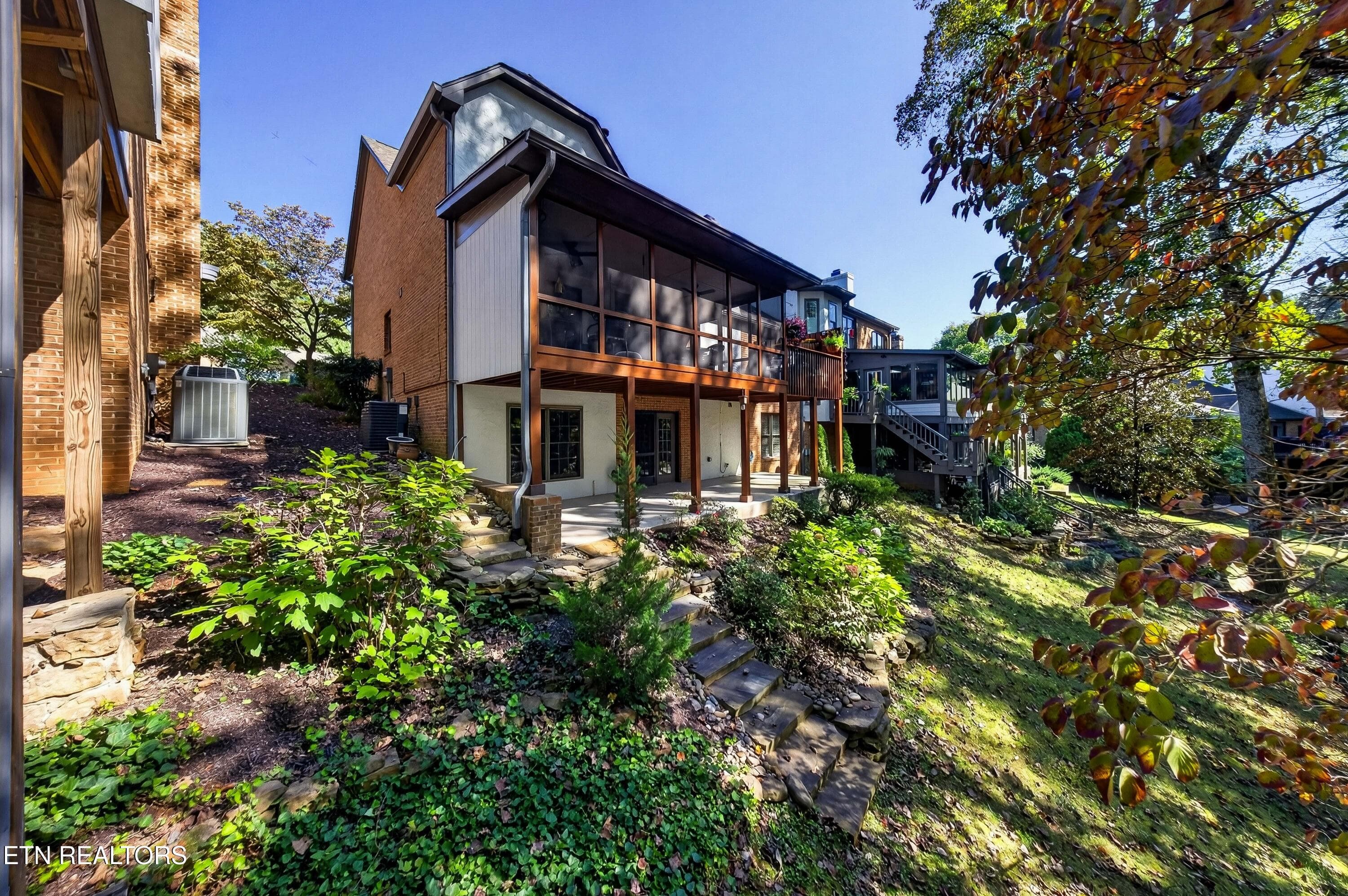 Z1_L40A9706 - 935 Ethans Glen Drive, Knoxville, TN 37923