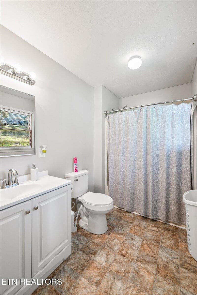 38-146 Sandy Hill Rd - 146 Sandy Hill Rd, LaFollette, TN 37766