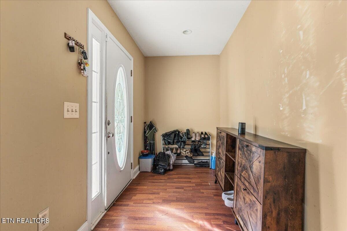 05-1406 Johnson St - 1406 Johnson St, Etowah, TN 37331