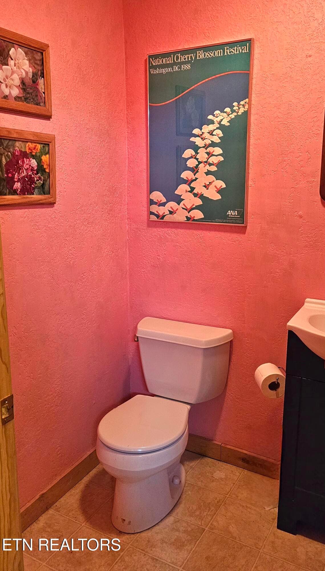 Batroom 3 - Down - 102 Curtis Circle, Kingston, TN 37763