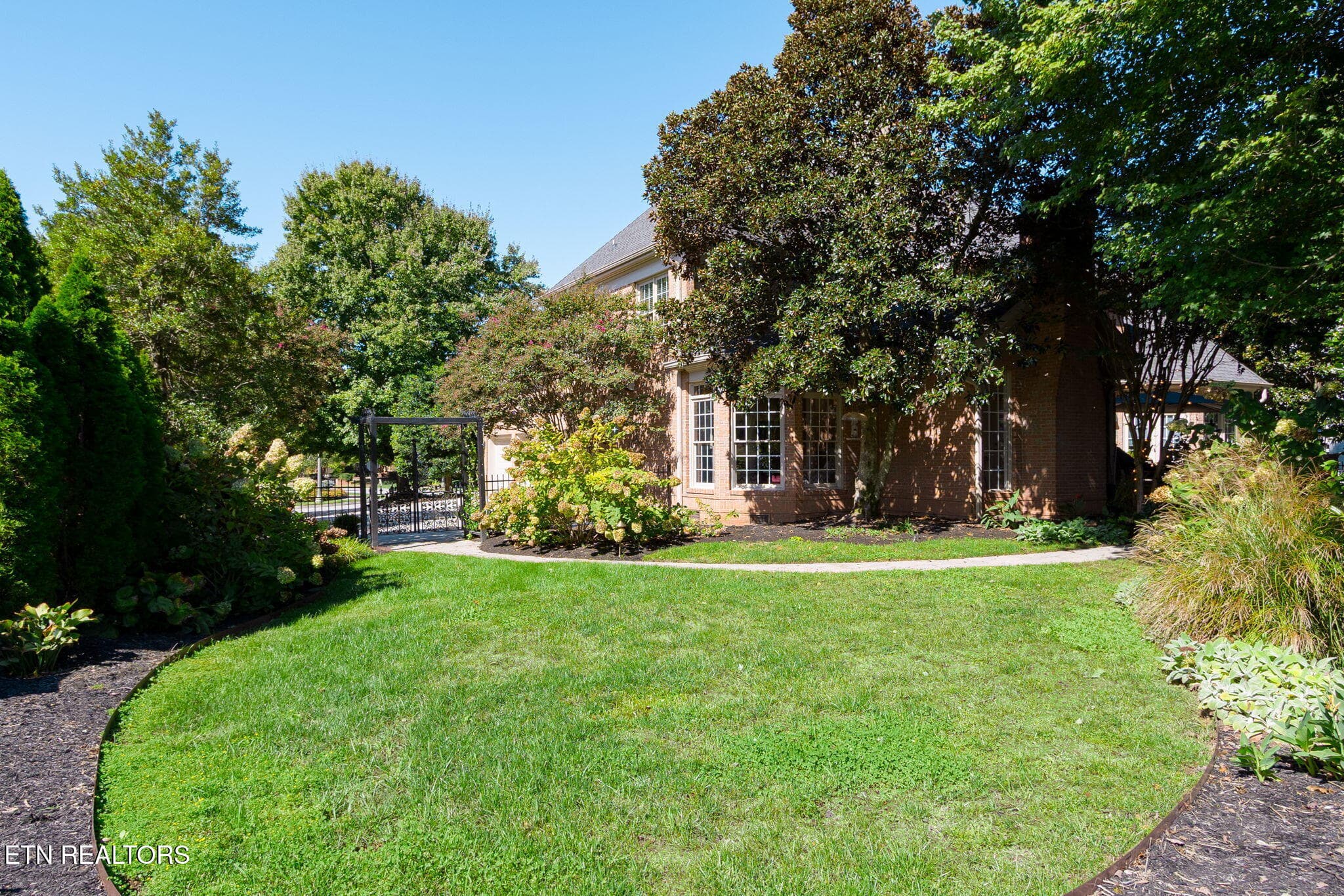 56-web-or-mls-056--FULL (2) - 12300 Amberset Drive, Knoxville, TN 37922