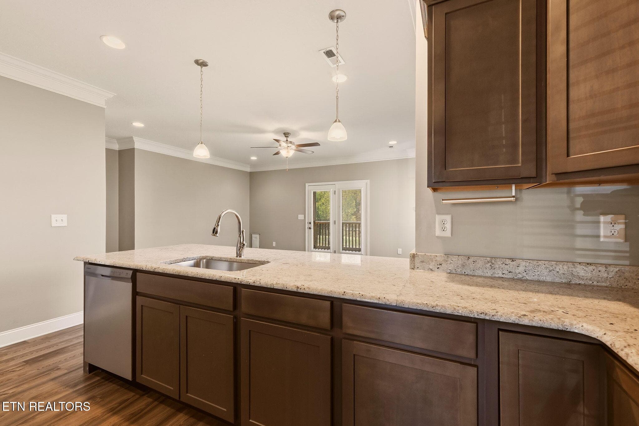 8-web-or-mls-DSC_1847 - 114 Deerberry Lane, Oak Ridge, TN 37830