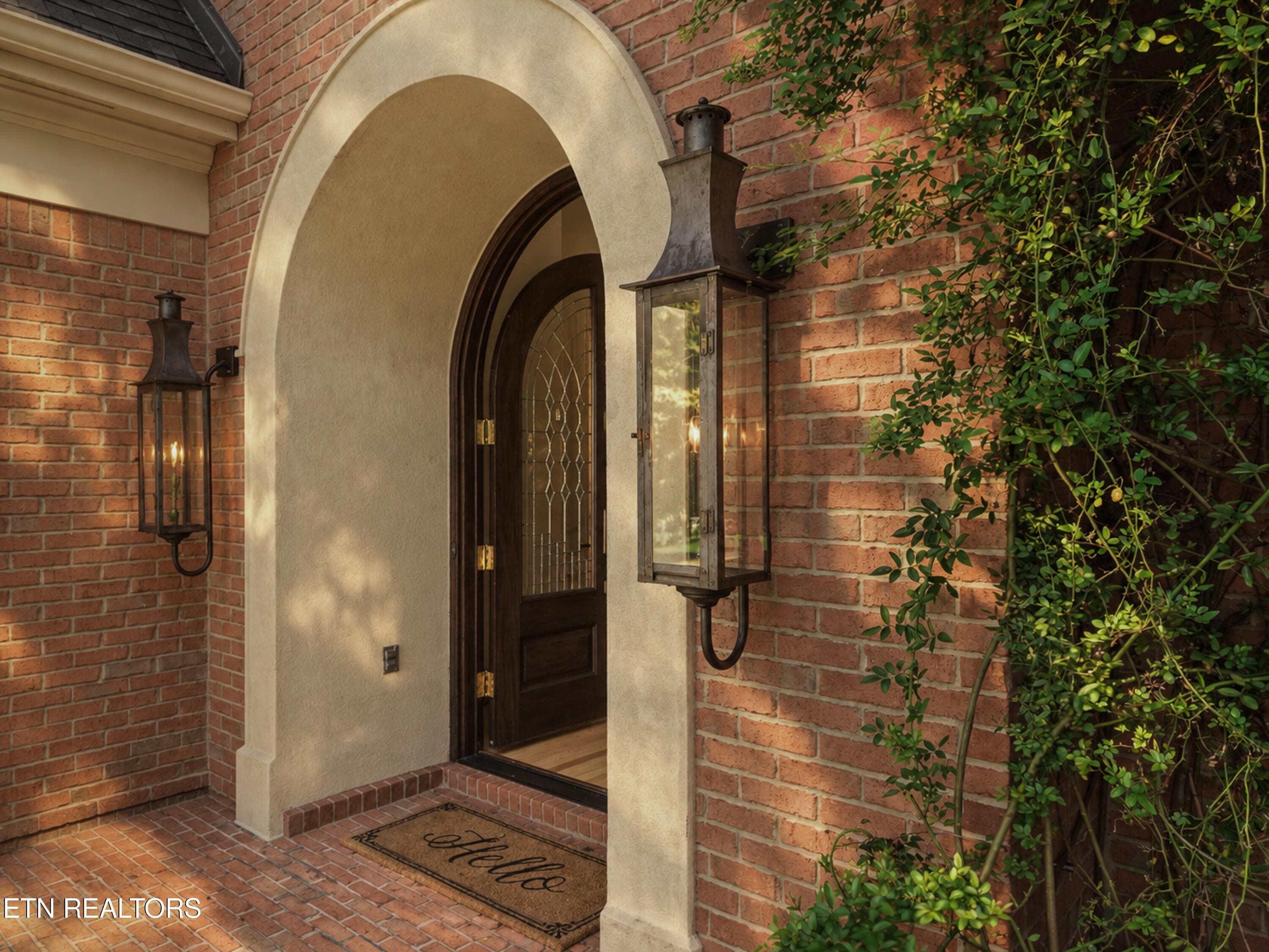 4-print-005--FULL (2) - 12300 Amberset Drive, Knoxville, TN 37922