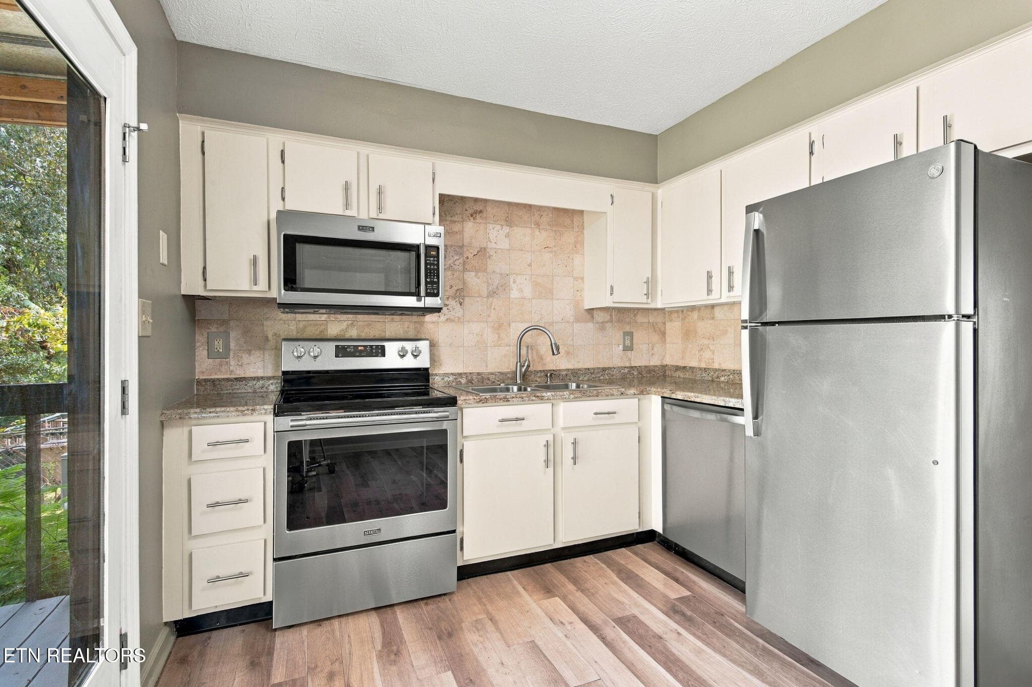 13-web-or-mls-013_DSC_0357 - 5614 Collette Rd, Knoxville, TN 37918
