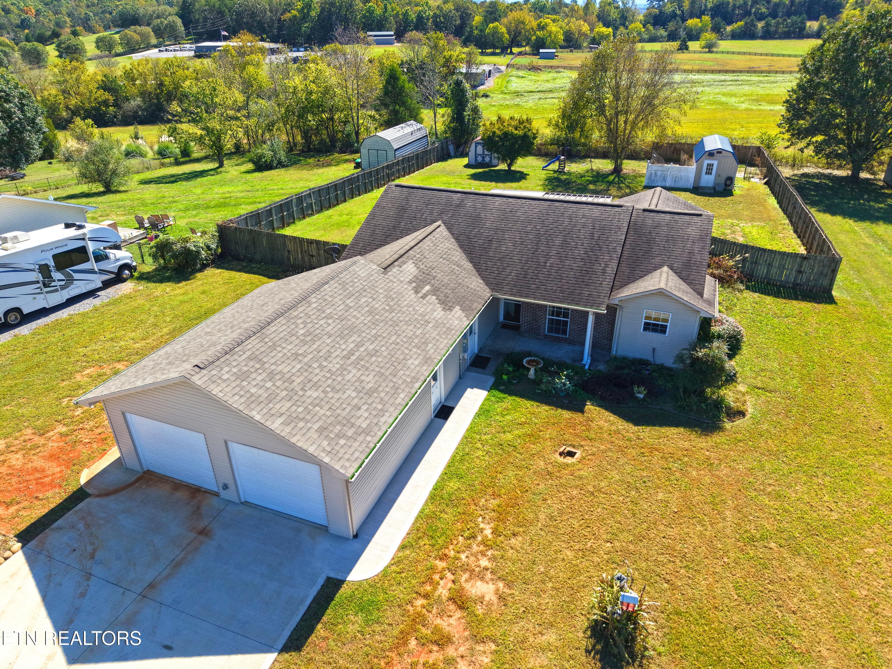 2 Exterior_0011_D - 664 Ross Drive, Dandridge, TN 37725