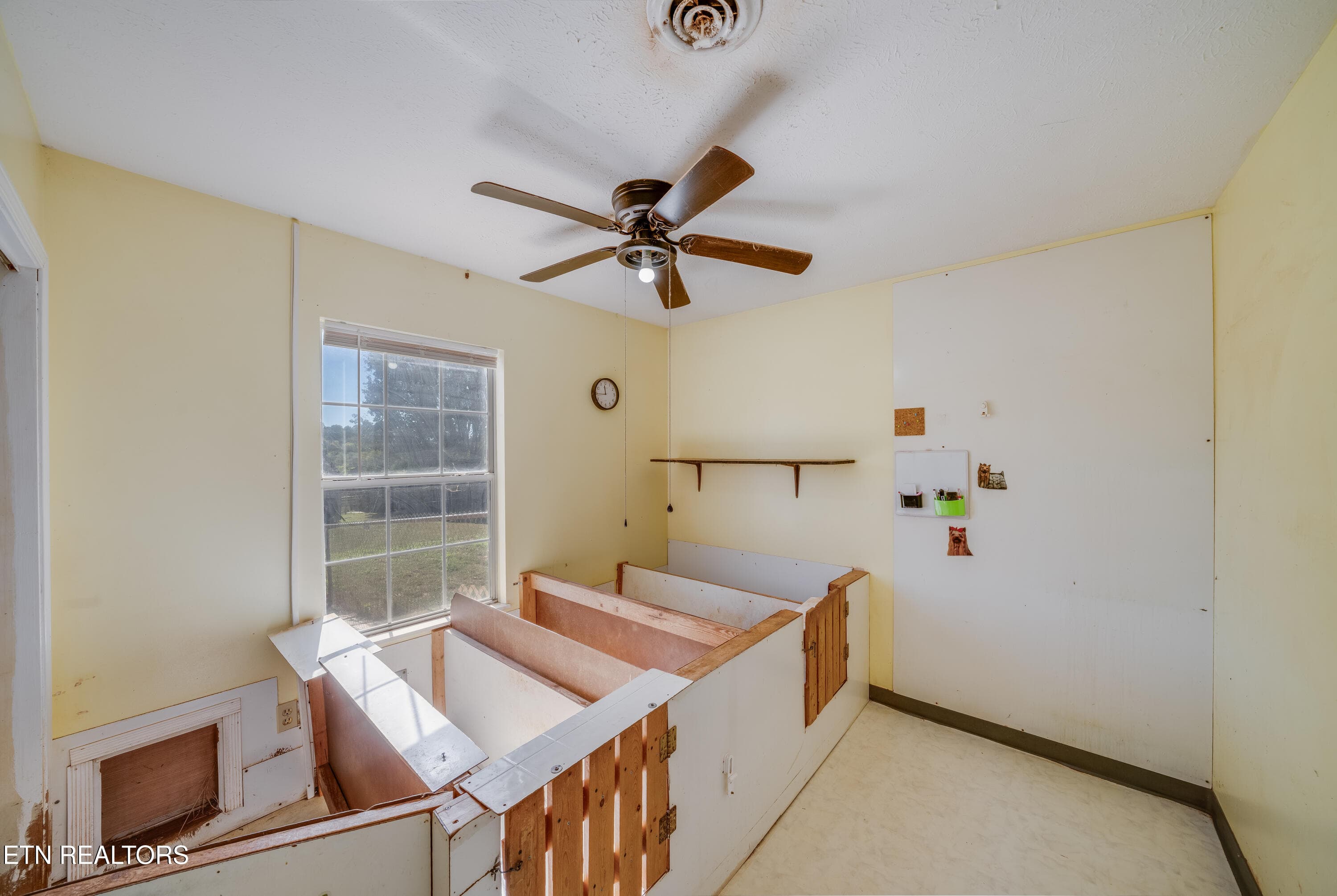 53 Bedroom 3_20107 - 664 Ross Drive, Dandridge, TN 37725