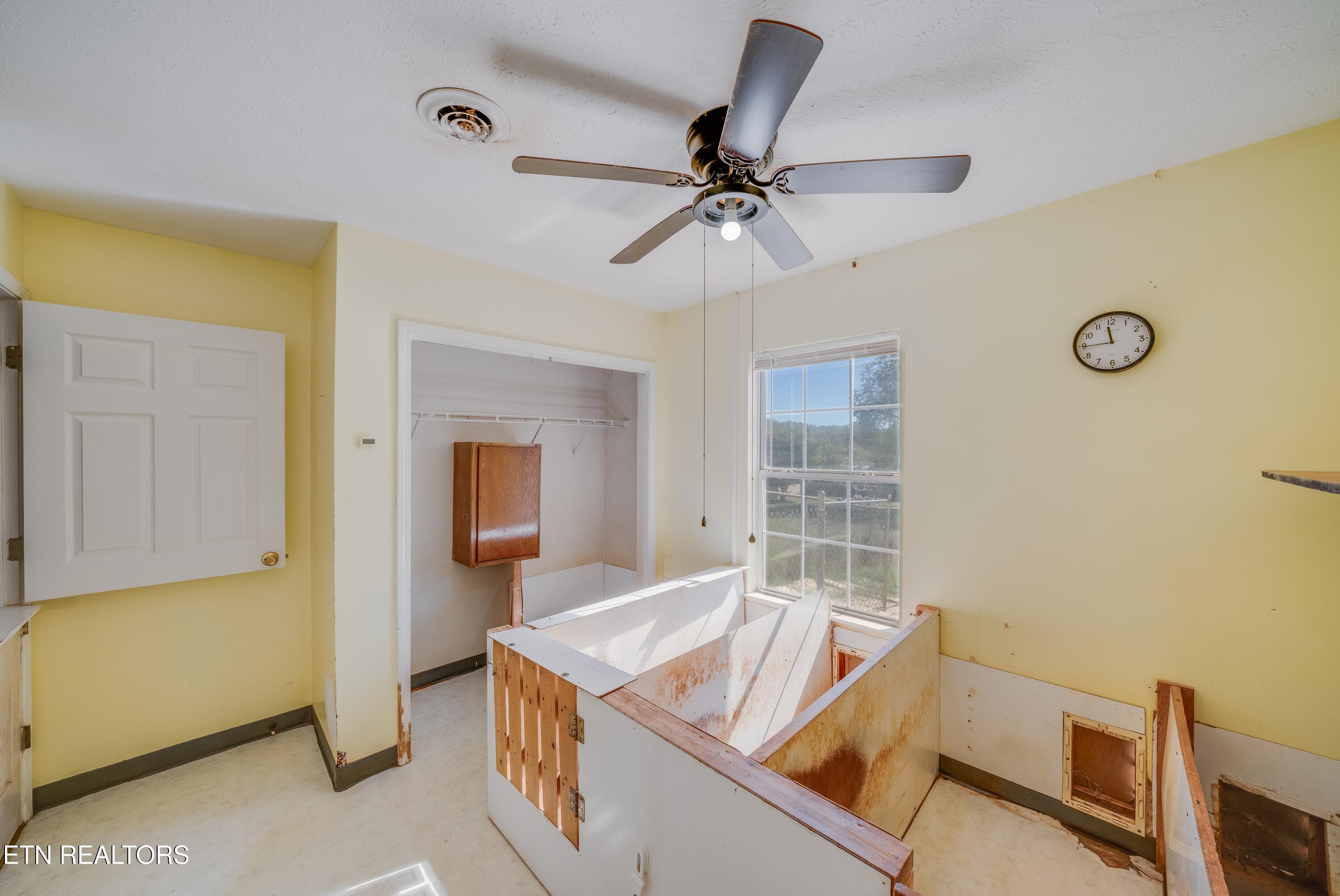 54 Bedroom 3_20112 - 664 Ross Drive, Dandridge, TN 37725