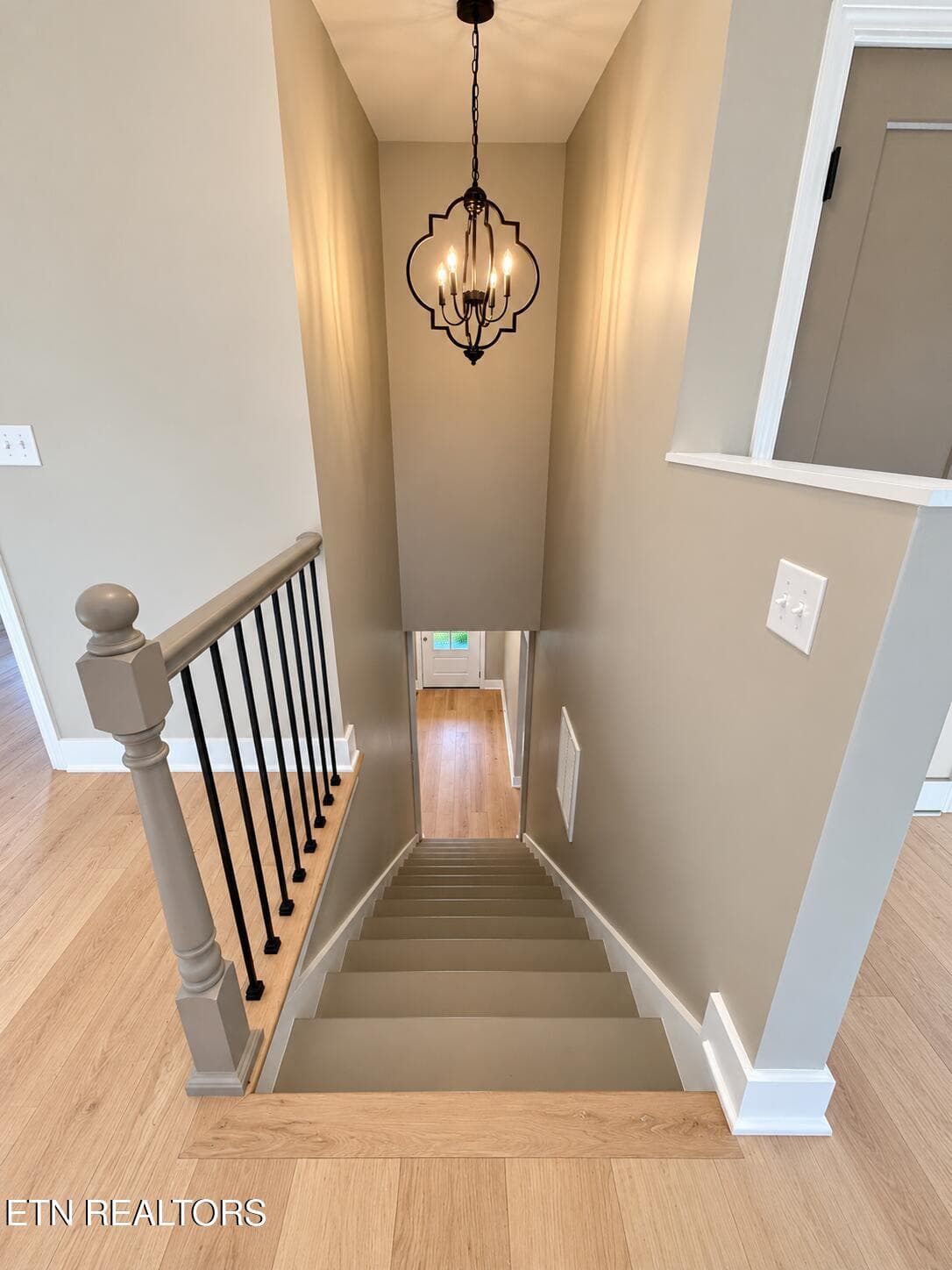 F5AD069E-D9AB-455F-91A9-D8071FF5C13C - 2554 Woodbine Ave, Knoxville, TN 37914