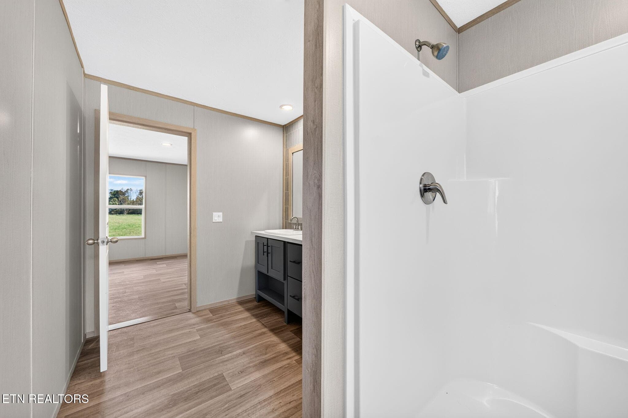Master Bath - 288 Bob Austin Rd, Crossville, TN 38571