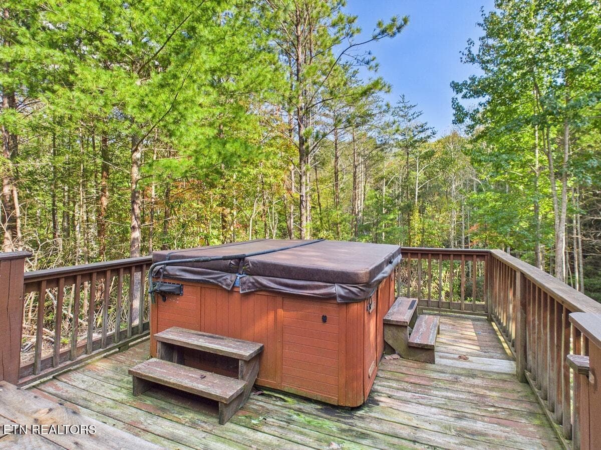 036-036 - 142 Rivendell Lane, Tellico Plains, TN 37385